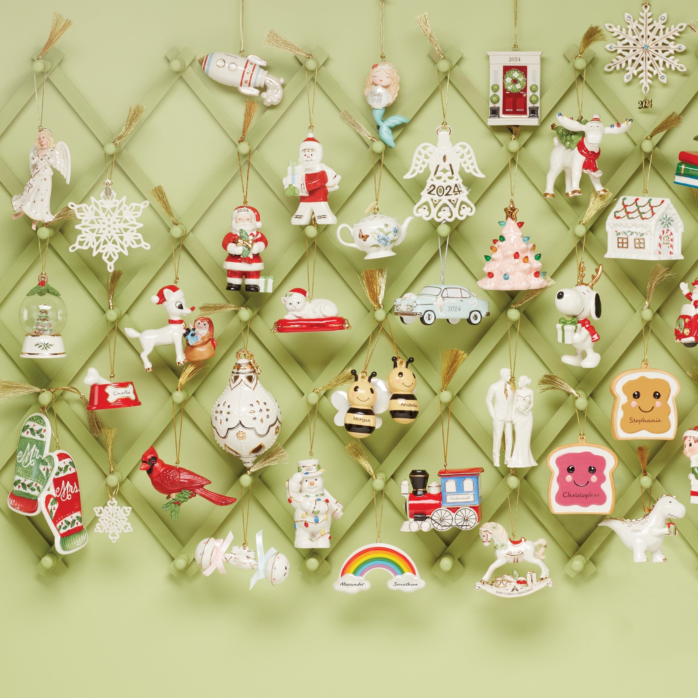 Lenox Everyday Flatware Personalized 2-Piece Peanut Butter & Jam Ornament Set - Image 5