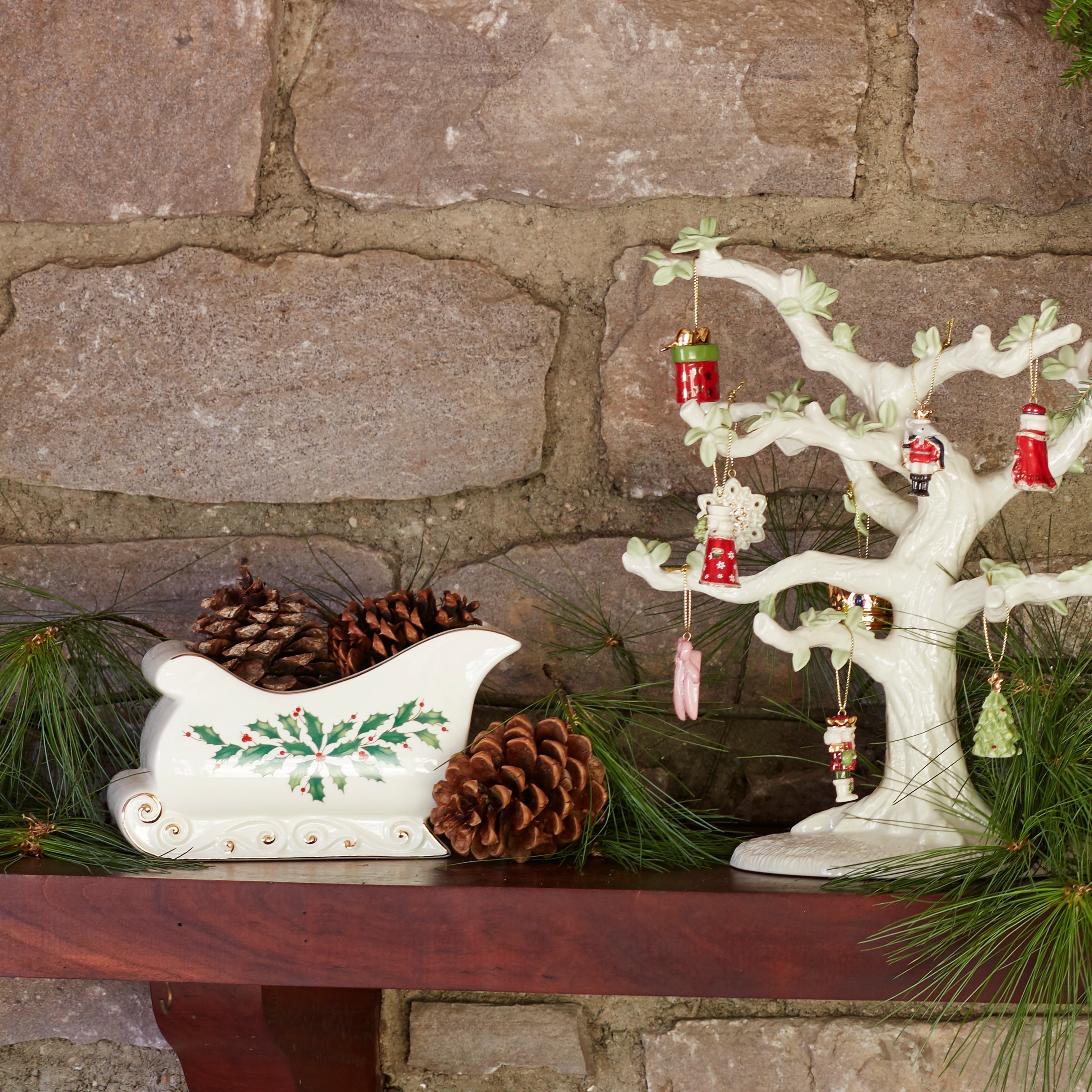 Lenox Everyday Flatware Holiday Sleigh Candy Dish - Image 3