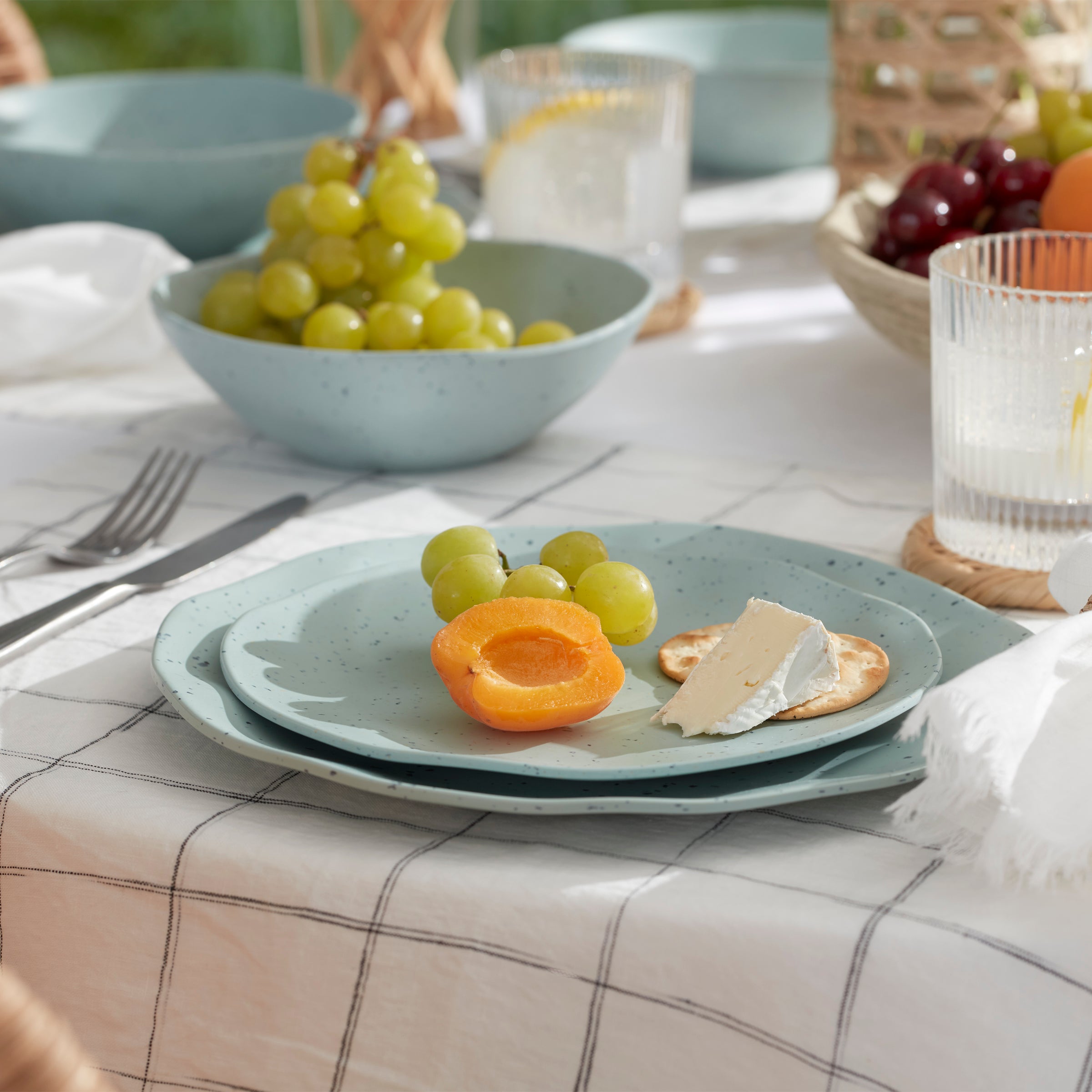 Lenox Everyday Flatware Terrazzo Melamine Mint 12-Piece Dinnerware Set - Image 3