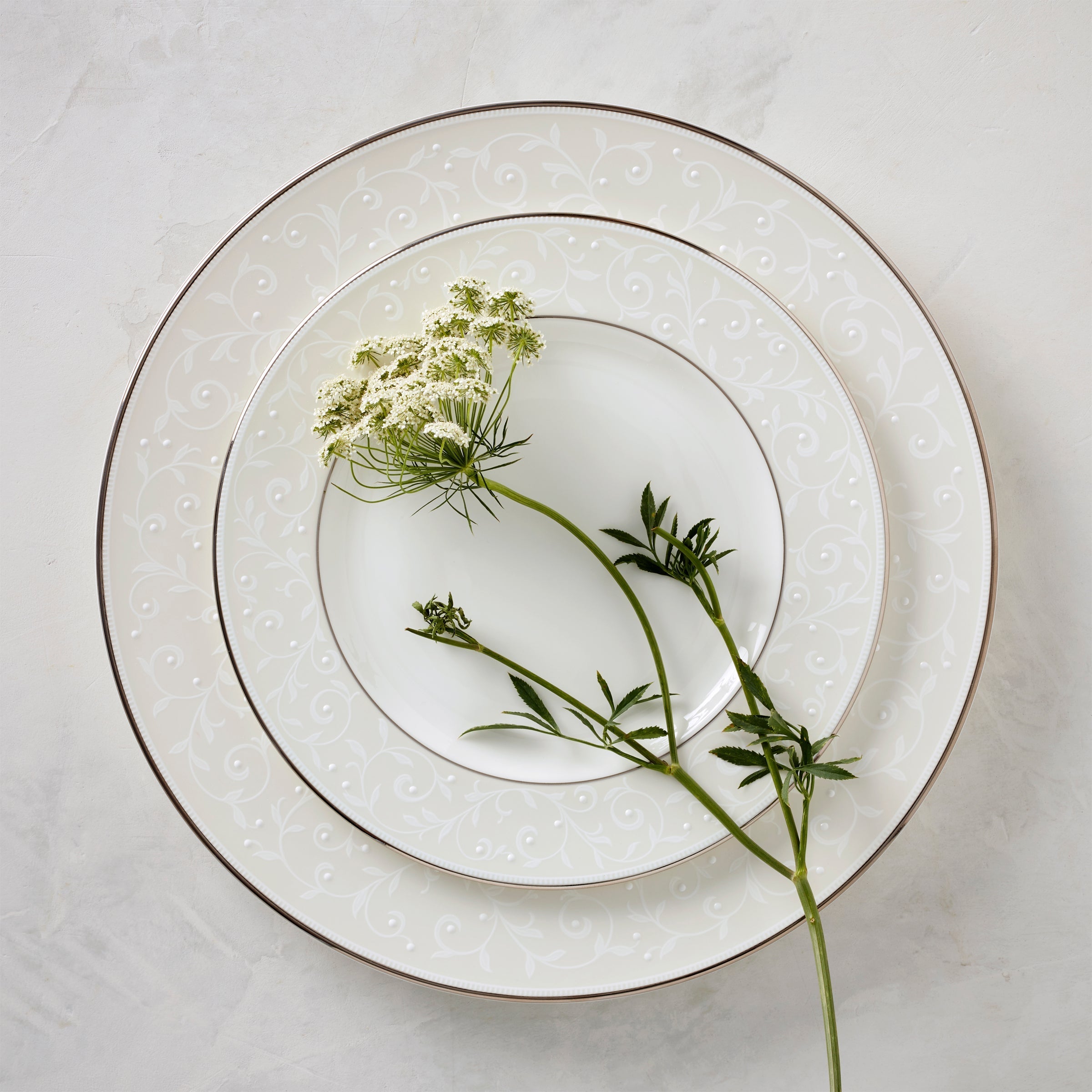 Lenox Everyday Flatware Opal Innocence 5-Piece Place Setting - Image 3