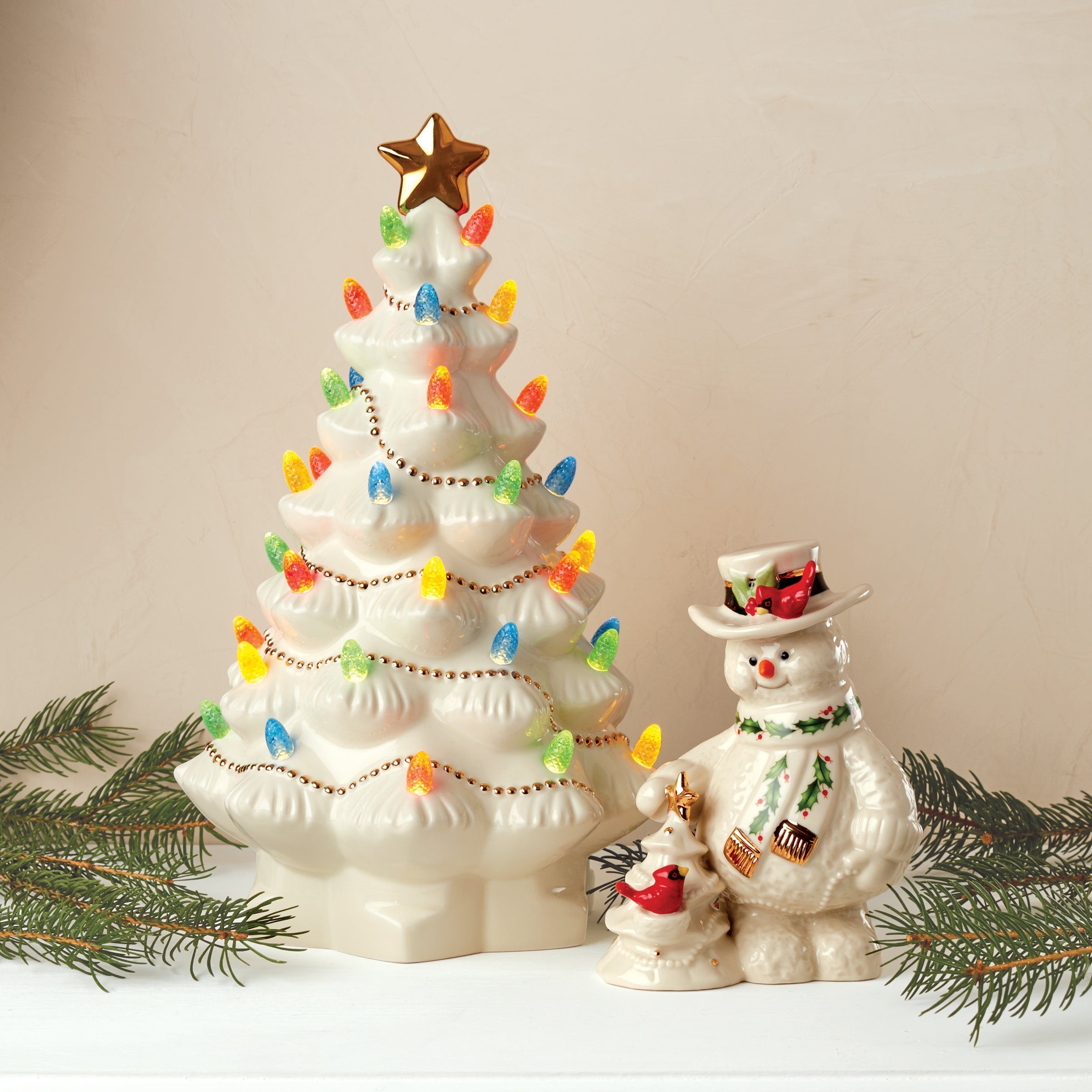 Lenox Everyday Flatware Treasured Traditions Ivory Lit Tree - Image 3