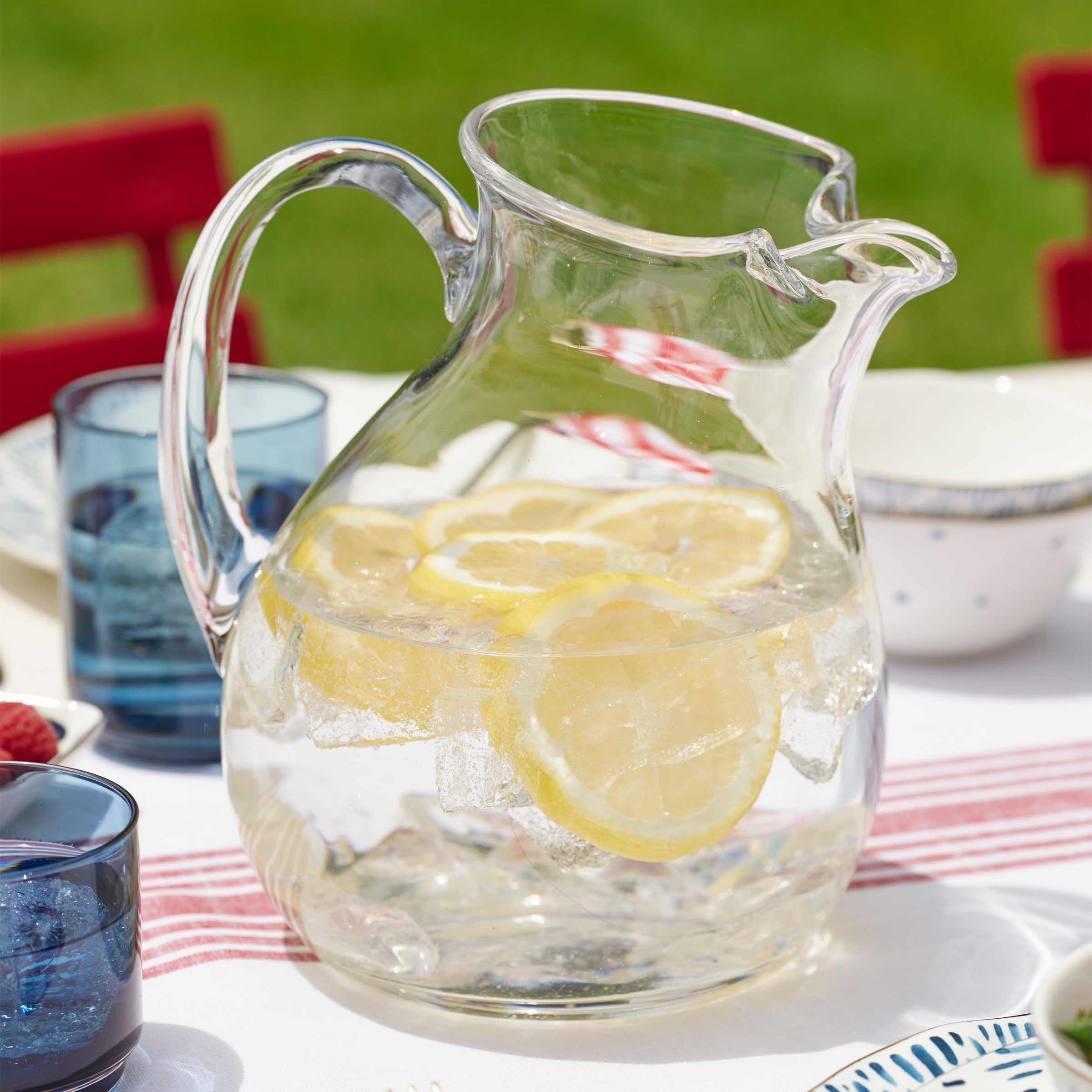 Lenox Everyday Flatware Tuscany Classics Party Pitcher - Image 4