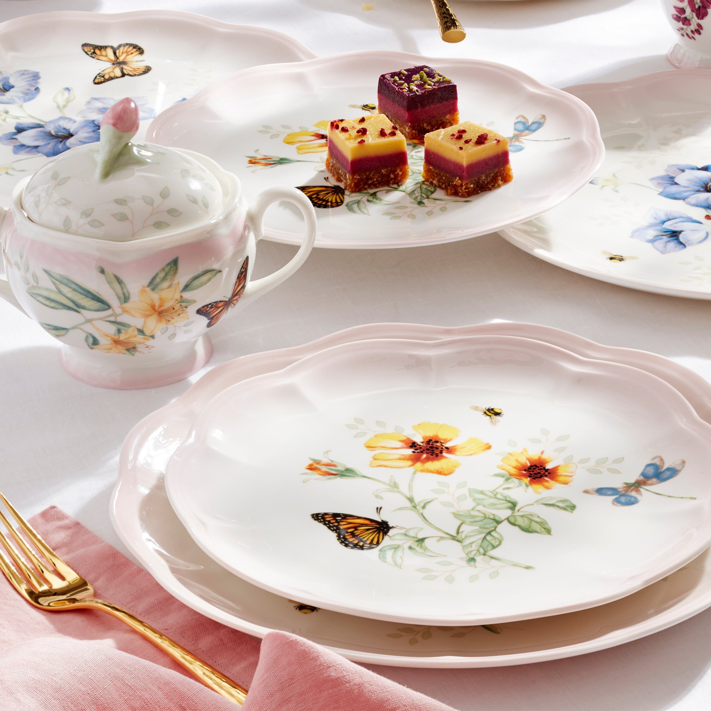 Lenox Everyday Flatware Butterfly Meadow Pink 12-Piece Dinnerware Set - Image 3