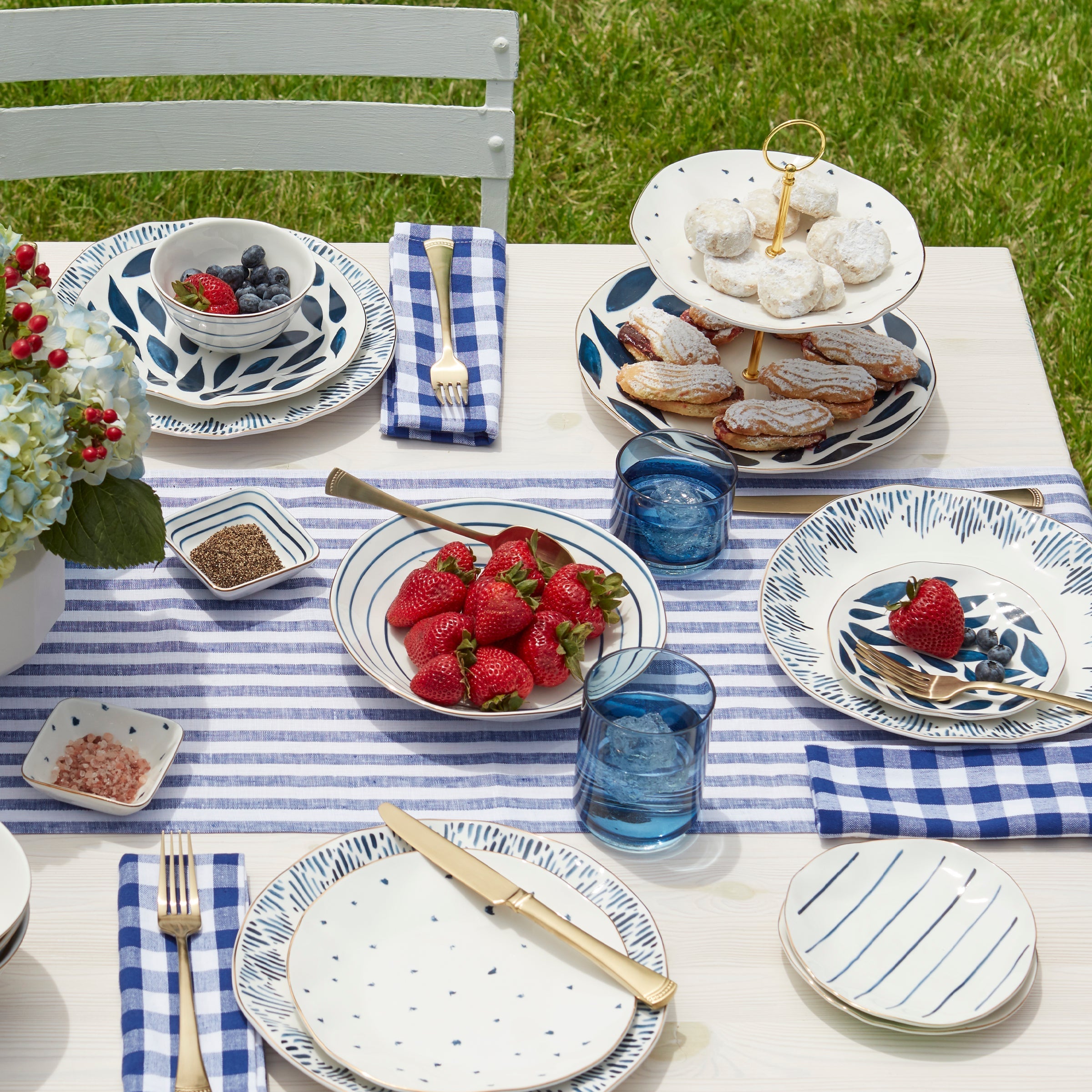 Lenox Everyday Flatware Blue Bay Tidbit Plates, Set of 4 - Image 2