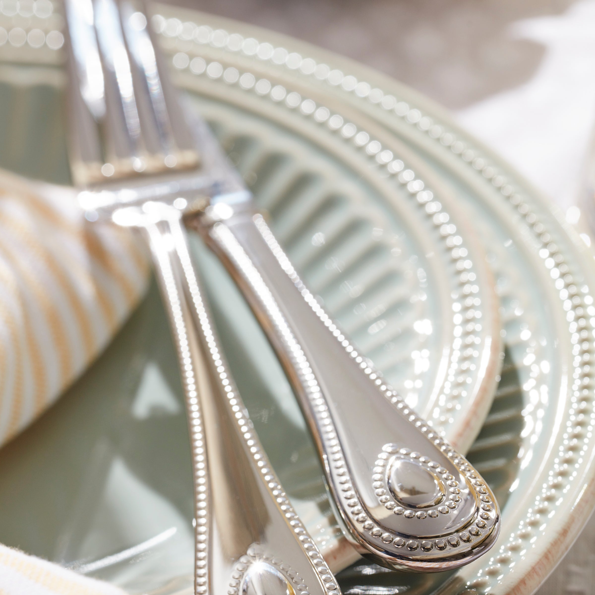 Lenox Everyday Flatware French Perle Groove Ice Blue 12-Piece Place Setting - Image 7