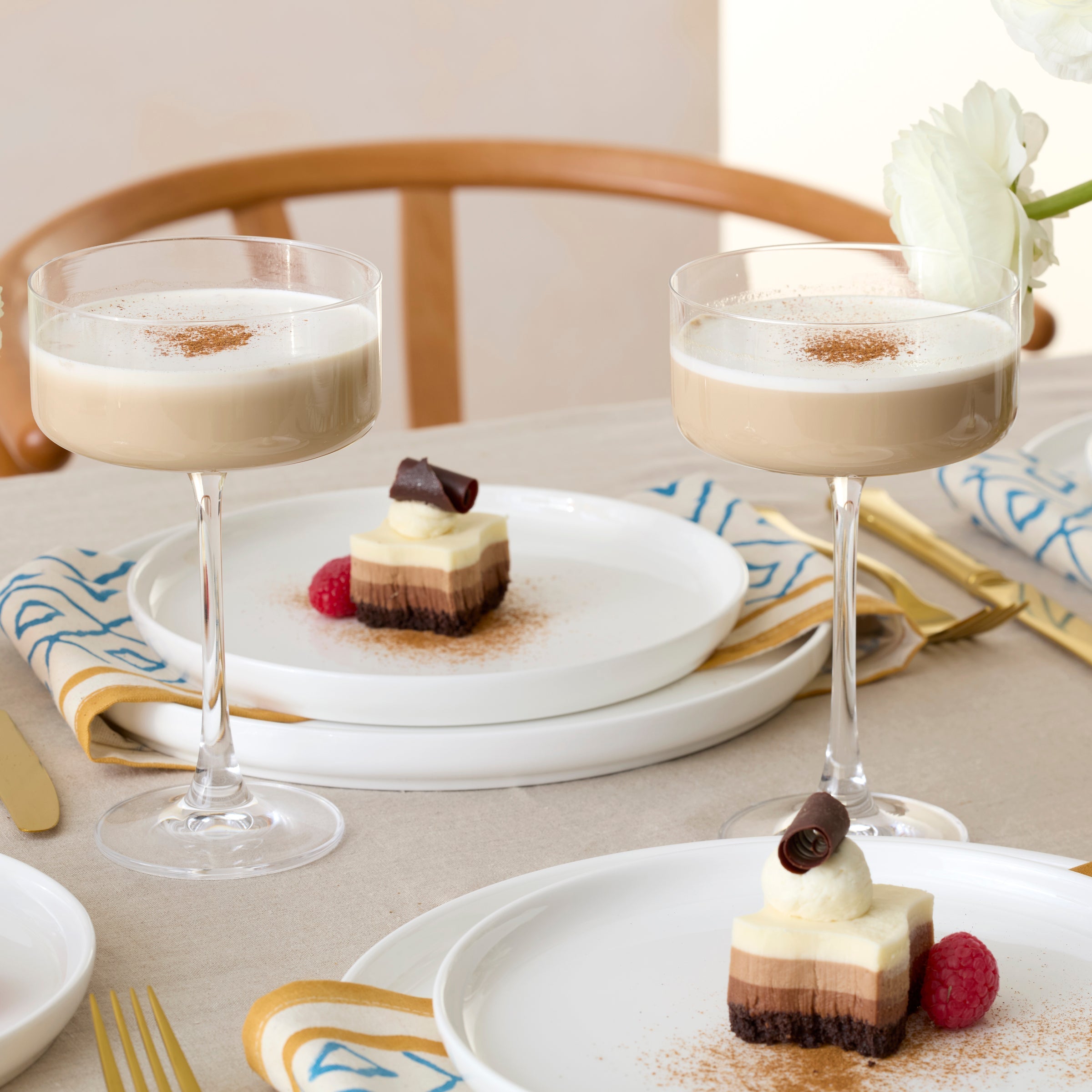Lenox Everyday Flatware Modern White 18-Piece Dinnerware Set - Image 5