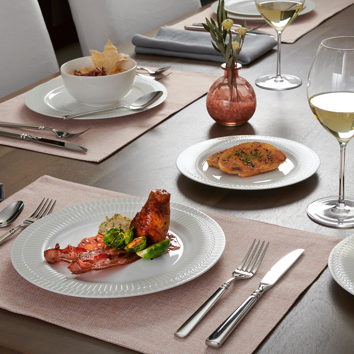 Lenox Everyday Flatware Easton 5-Piece Place Setting - Image 3