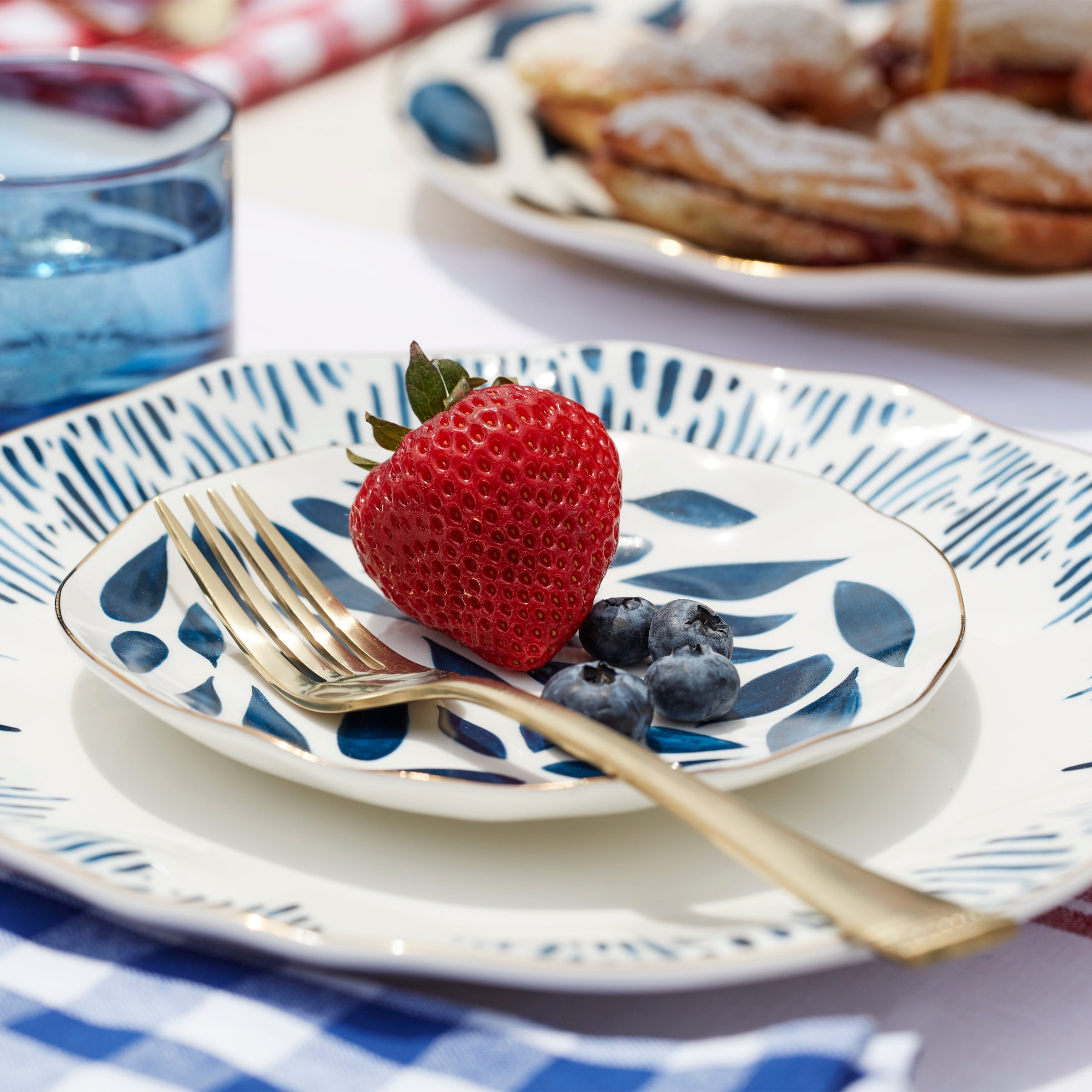 Lenox Everyday Flatware Blue Bay Tidbit Plates, Set of 4 - Image 3
