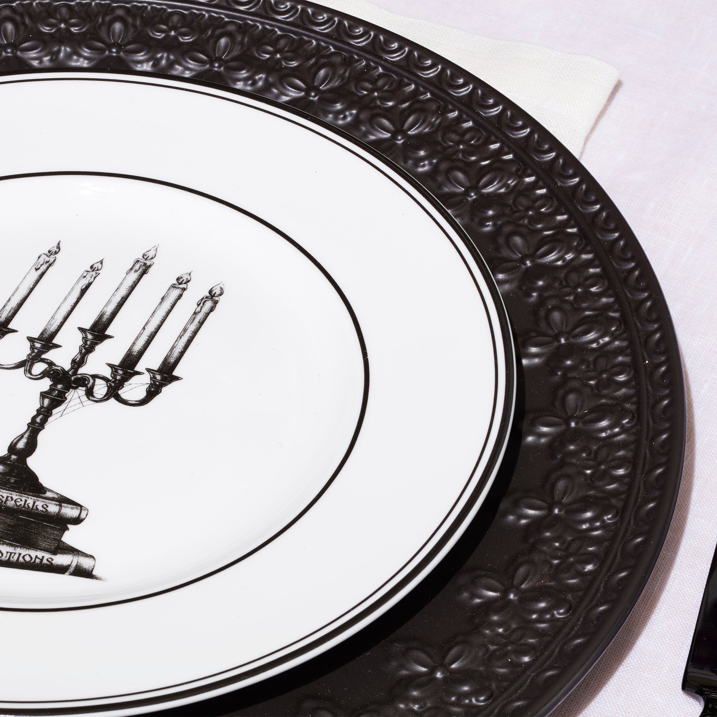 Lenox Everyday Flatware Vintage Halloween Dessert Plates, Set of 4 - Image 13