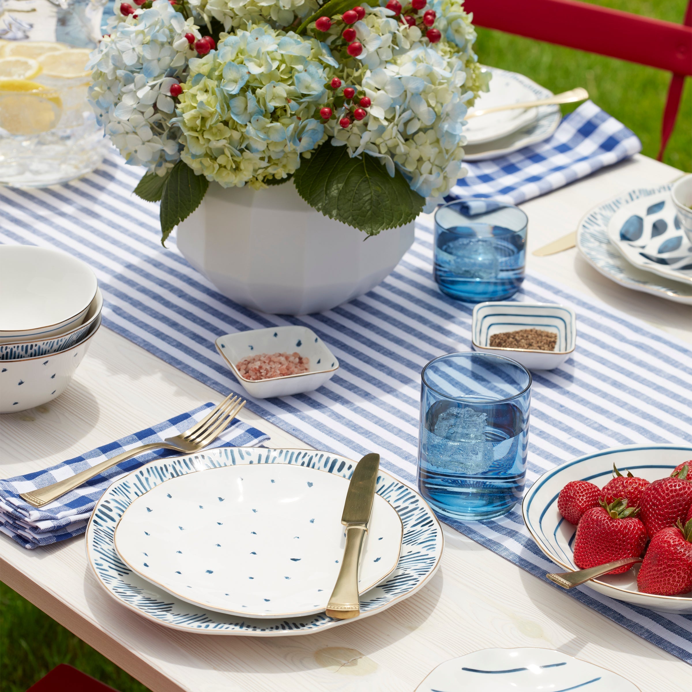 Lenox Everyday Flatware Tuscany Classics Stackable Blue Tall Glasses, Set of 4 - Image 4