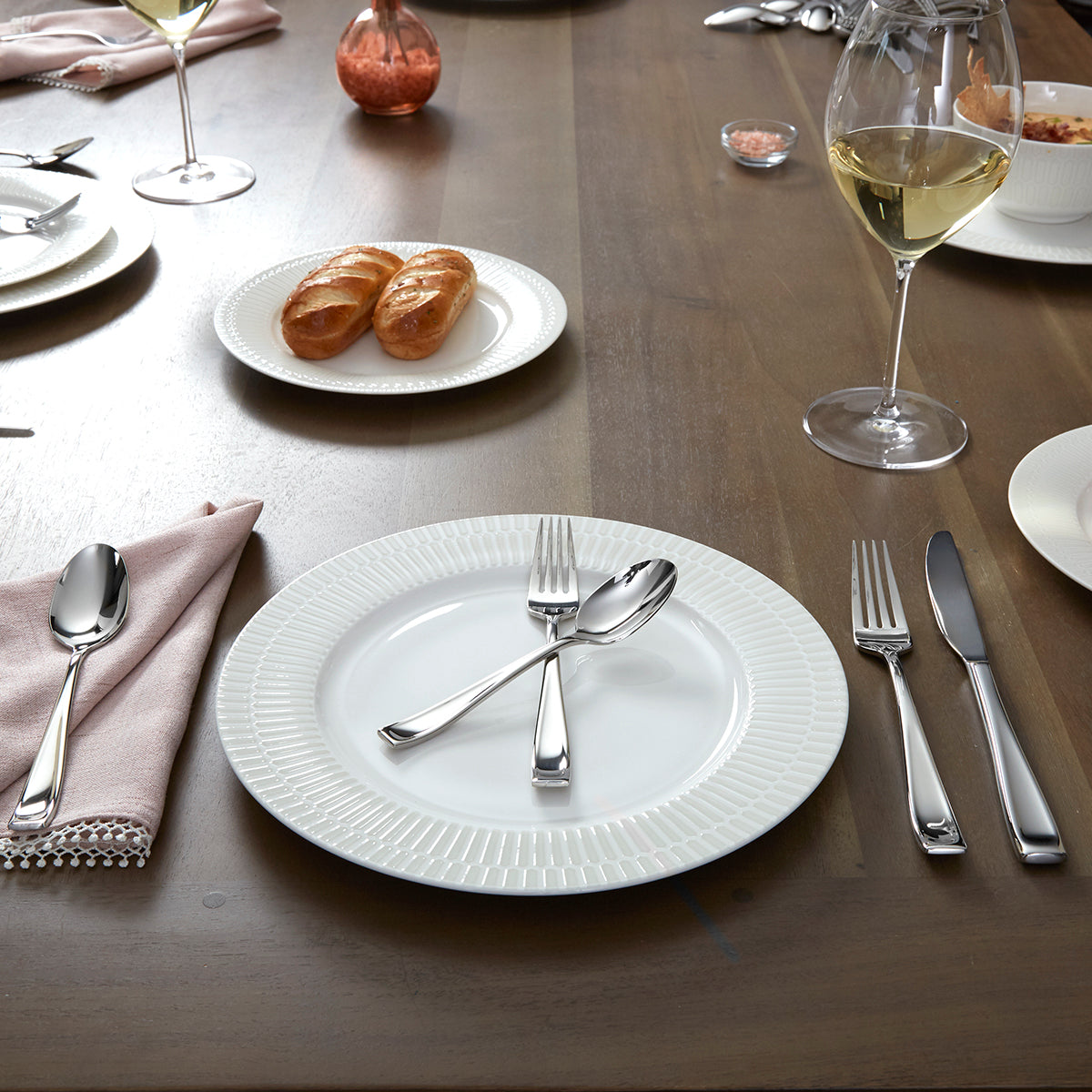 Lenox Everyday Flatware Moda 5-Piece Place Setting - Image 5