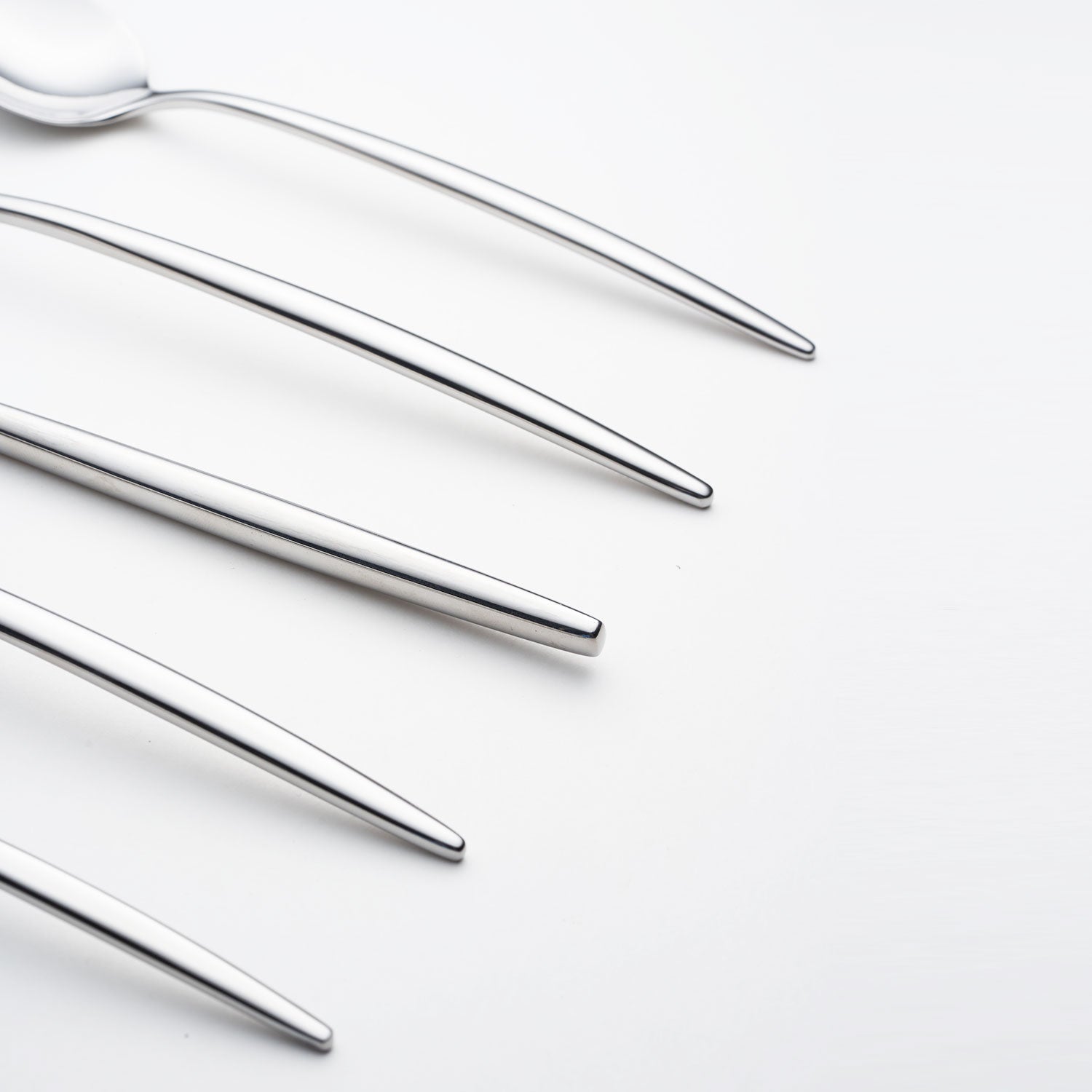 Lenox Everyday Flatware Gaze 20-Piece Flatware Set - Image 4