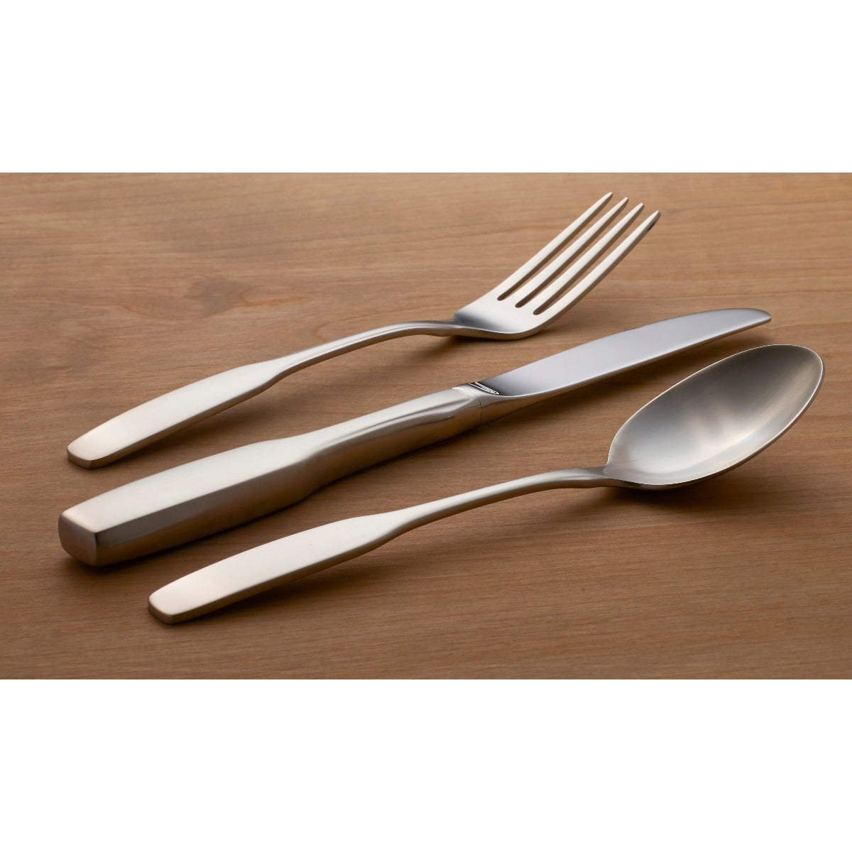Lenox Everyday Flatware Paul Revere Salad Fork - Image 3