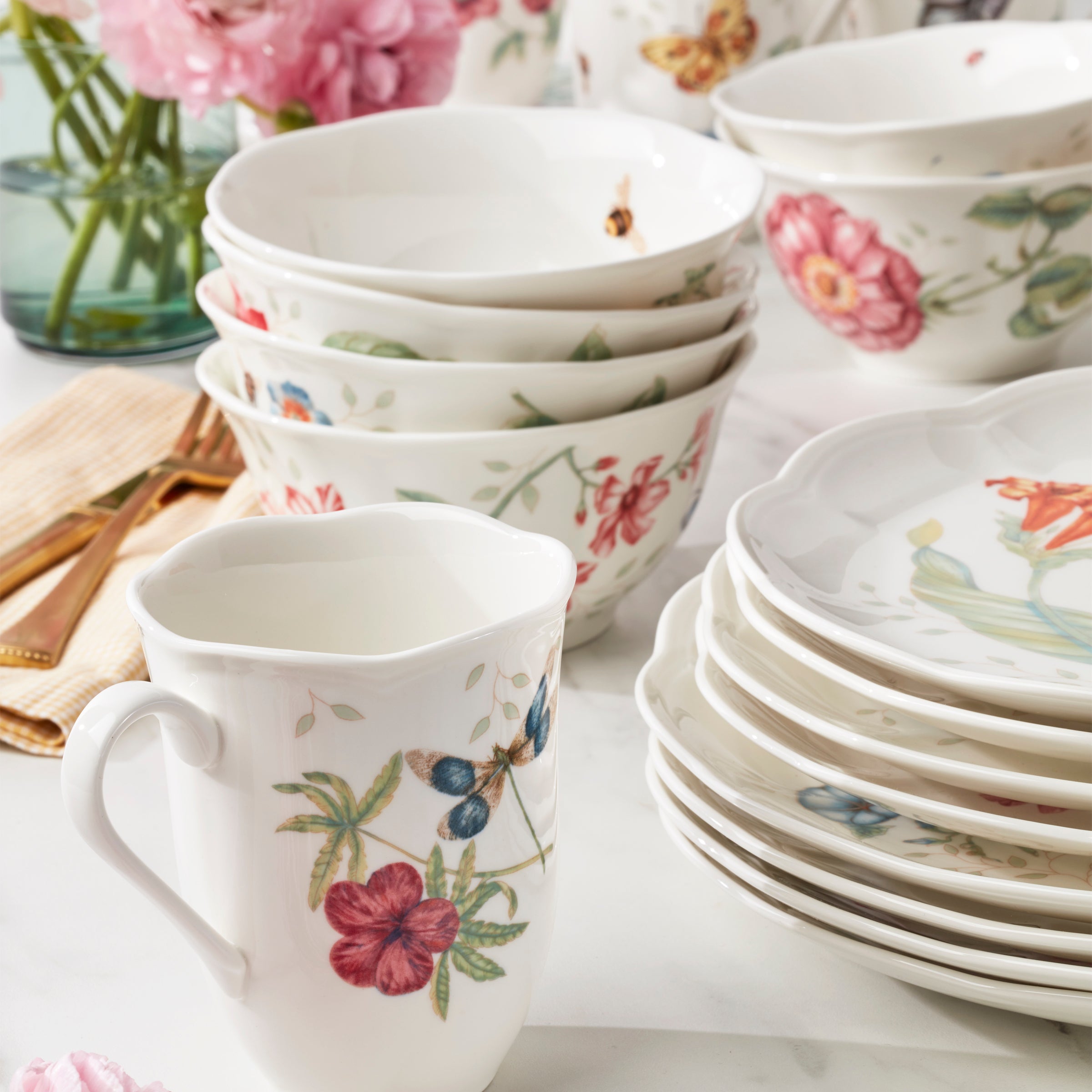 Lenox Everyday Flatware Butterfly Meadow 24-Piece Dinnerware Set - Image 4