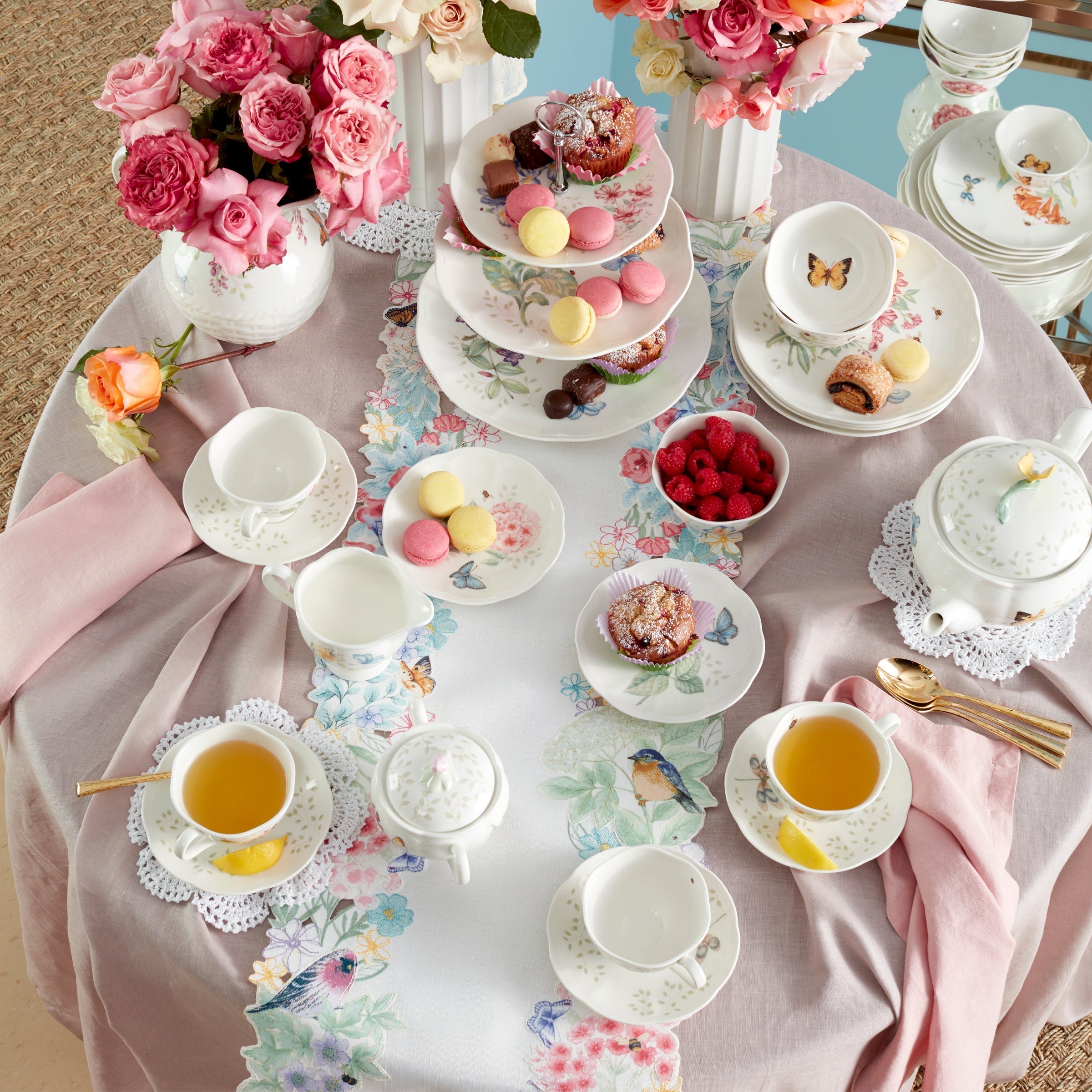Lenox Everyday Flatware Butterfly Meadow Flutter Table Runner - Image 3