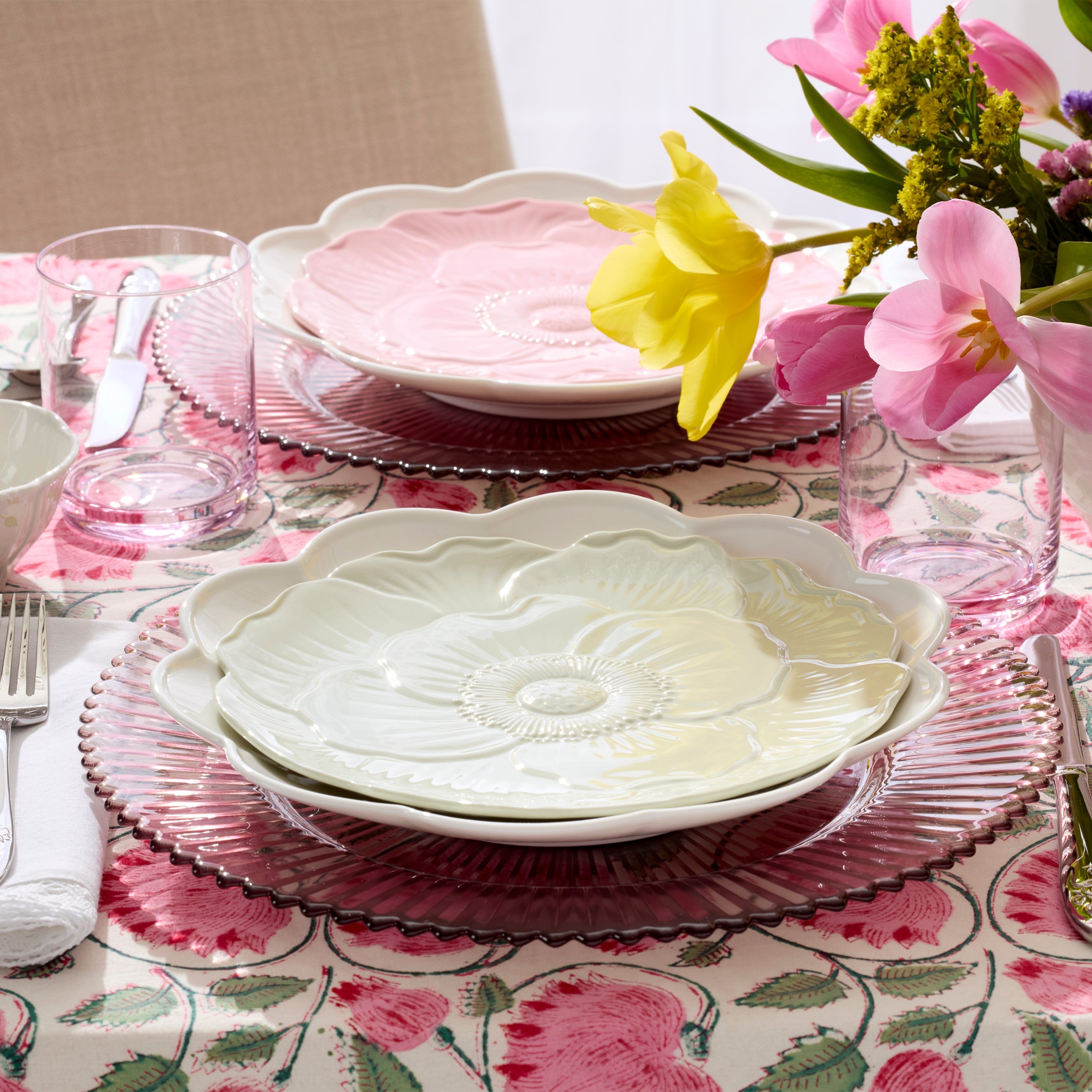 Lenox Everyday Flatware Studio 1414 Scallop 12-Piece Dinnerware Set - Image 9