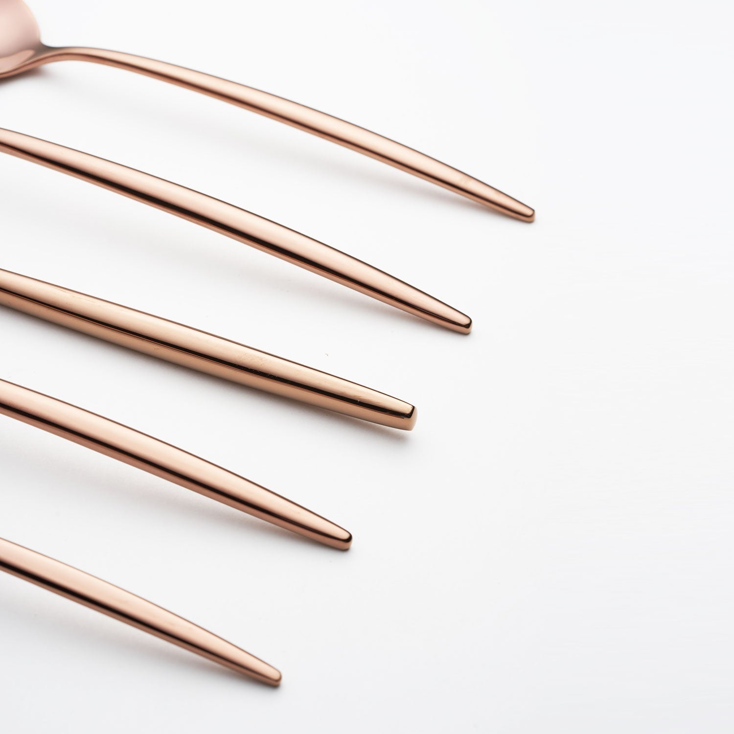 Lenox Everyday Flatware Gaze Copper Mirror 20-Piece Flatware Set - Image 5