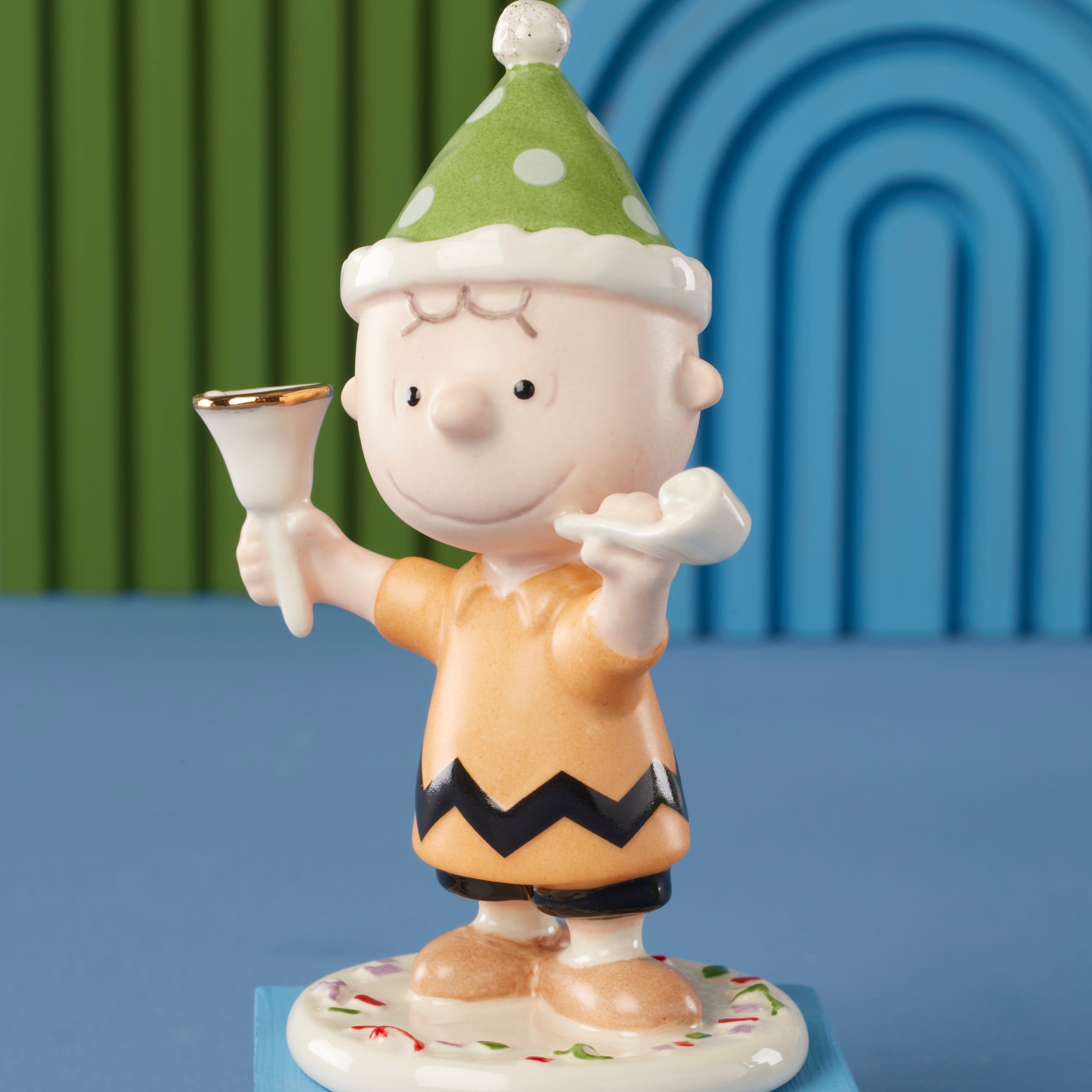 Lenox Everyday Flatware Happy New Year Charlie Brown 5-Piece Figurine Set - Image 6