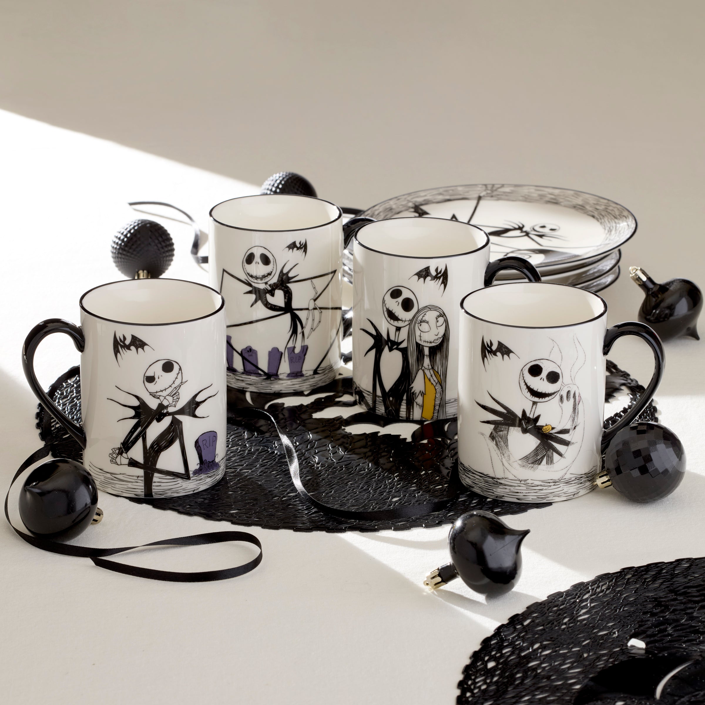 Lenox Everyday Flatware Nightmare Before Christmas Mugs, Set of 4 - Image 3