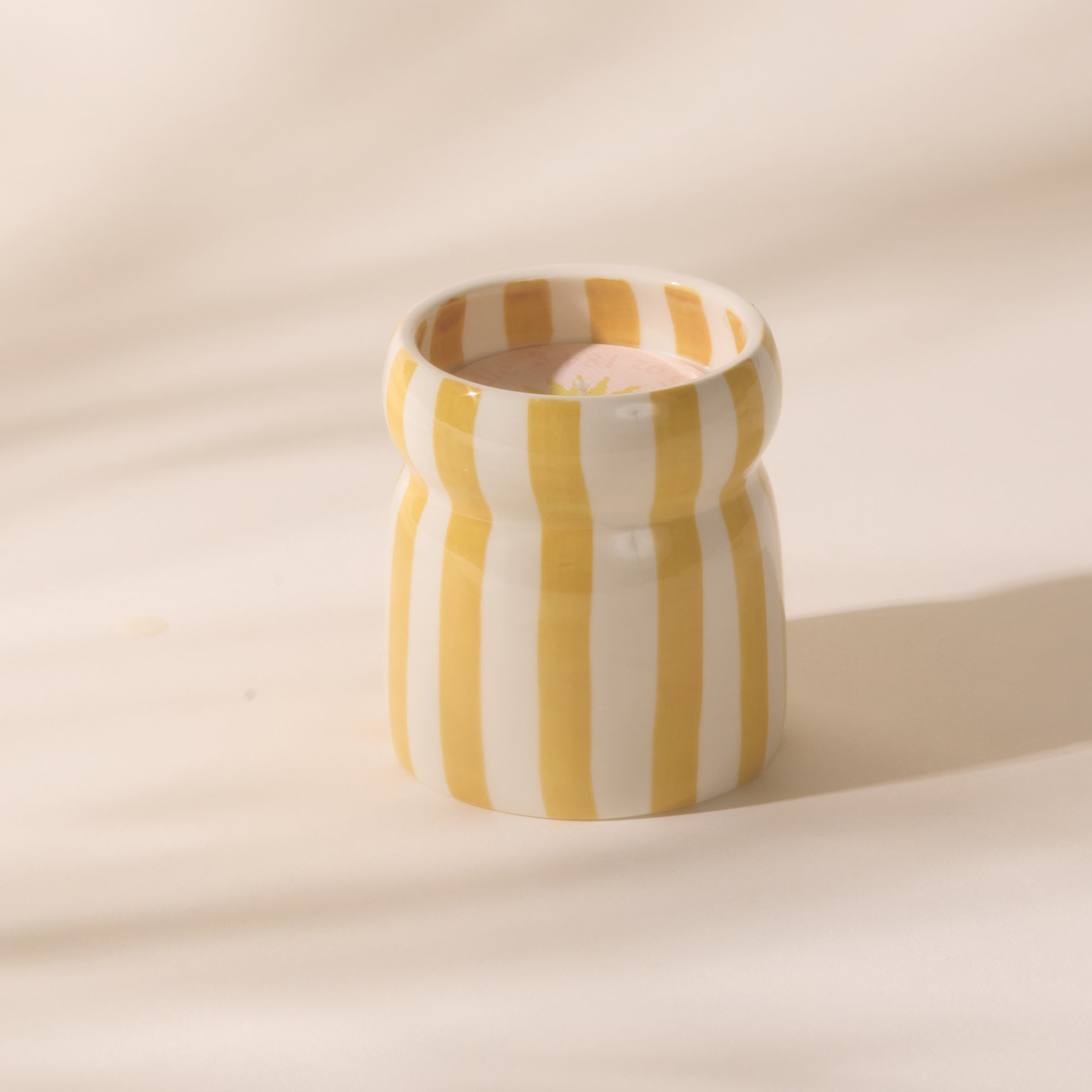 Lenox Everyday Flatware Cabana Gold Coast 6.5oz Candle - Image 2