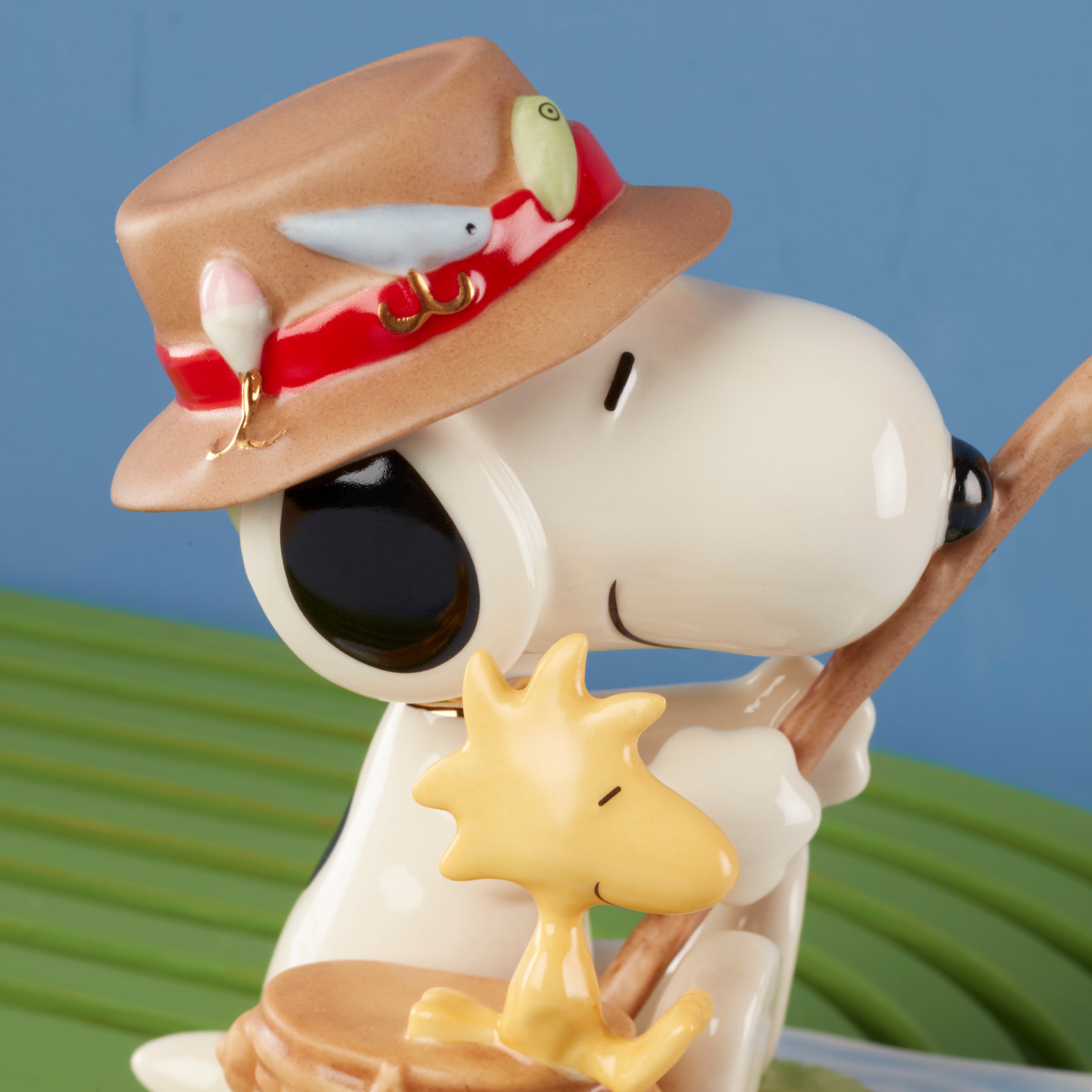 Lenox Everyday Flatware Peanuts Fishing Buddies Figurine - Image 4