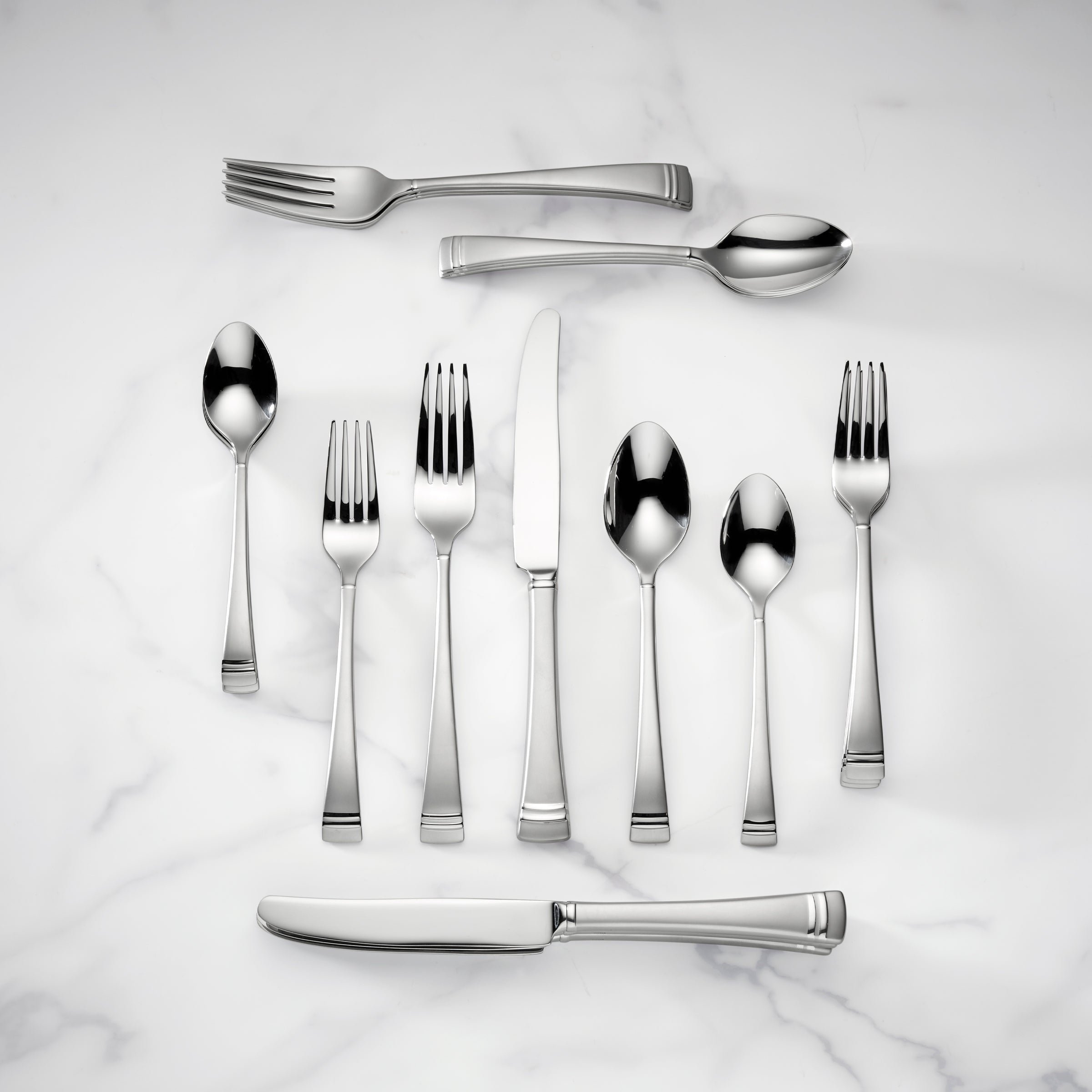 Lenox Everyday Flatware Federal Platinum Frosted 20-Piece Flatware Set
