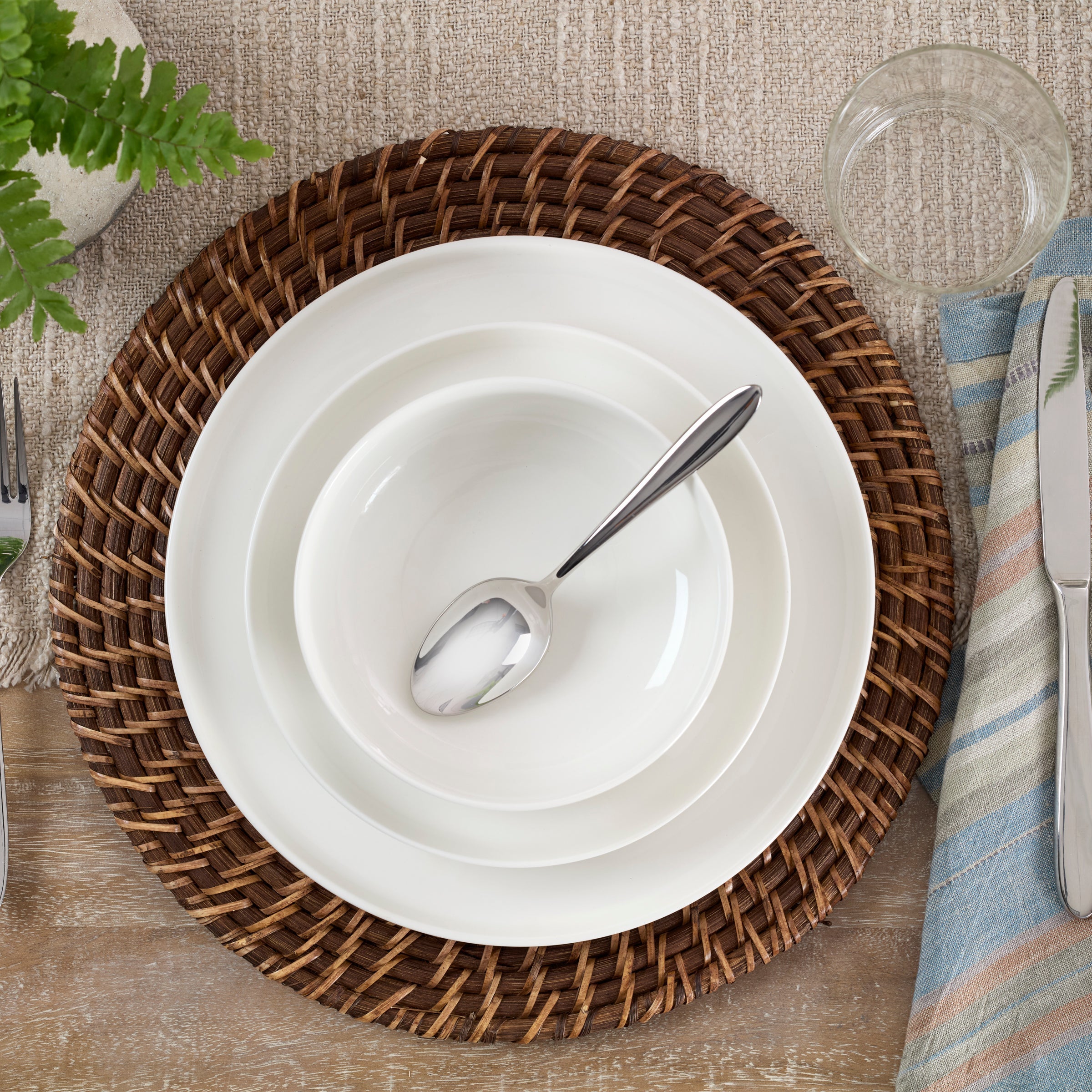 Lenox Everyday Flatware 24 Seven White 12-Piece Dinnerware Set - Image 5