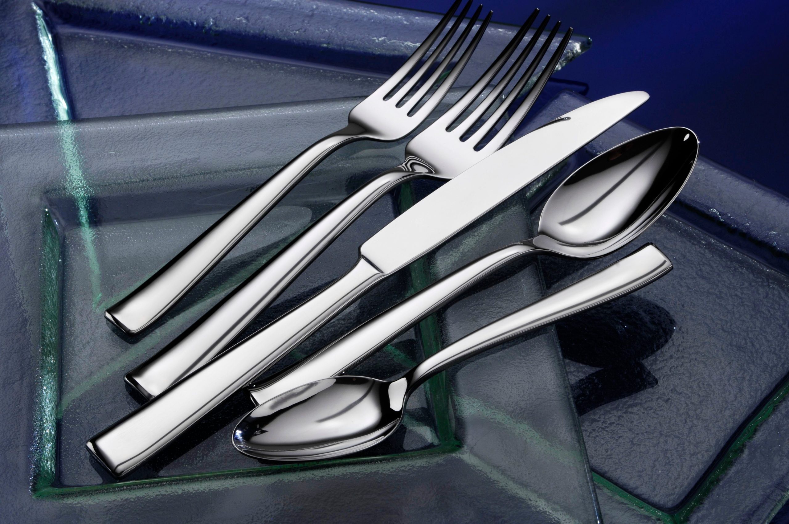 Lenox Everyday Flatware Monolith 20-Piece Flatware Set - Image 2