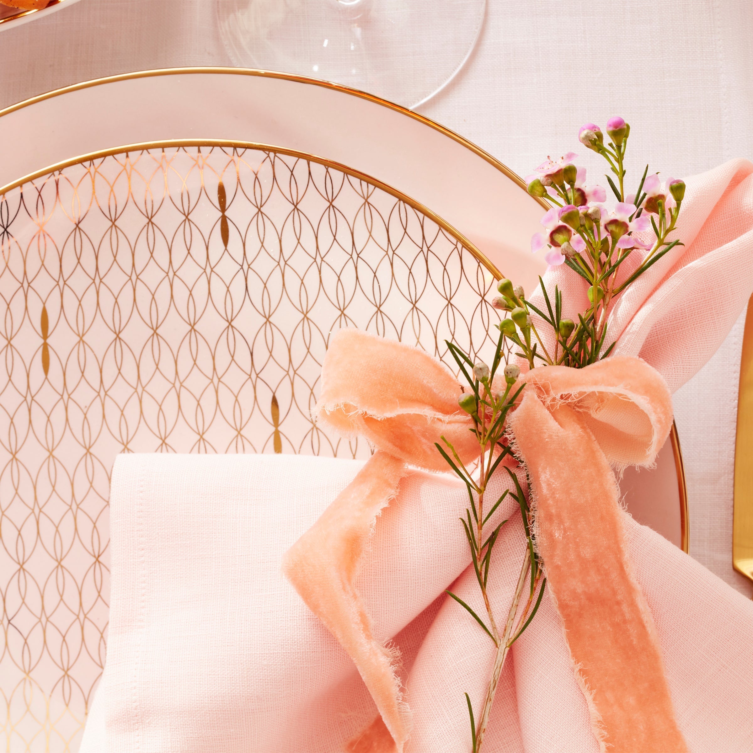 Lenox Everyday Flatware Trianna Blush 12-Piece Dinnerware Set - Image 6