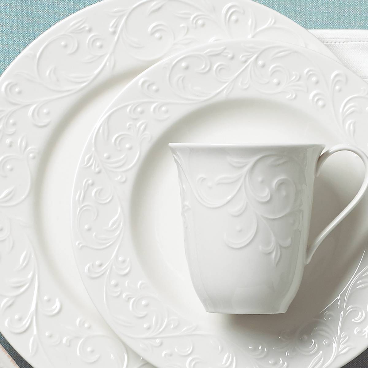 Lenox Everyday Flatware Opal Innocence Carved 4-Piece Place Setting - Image 4