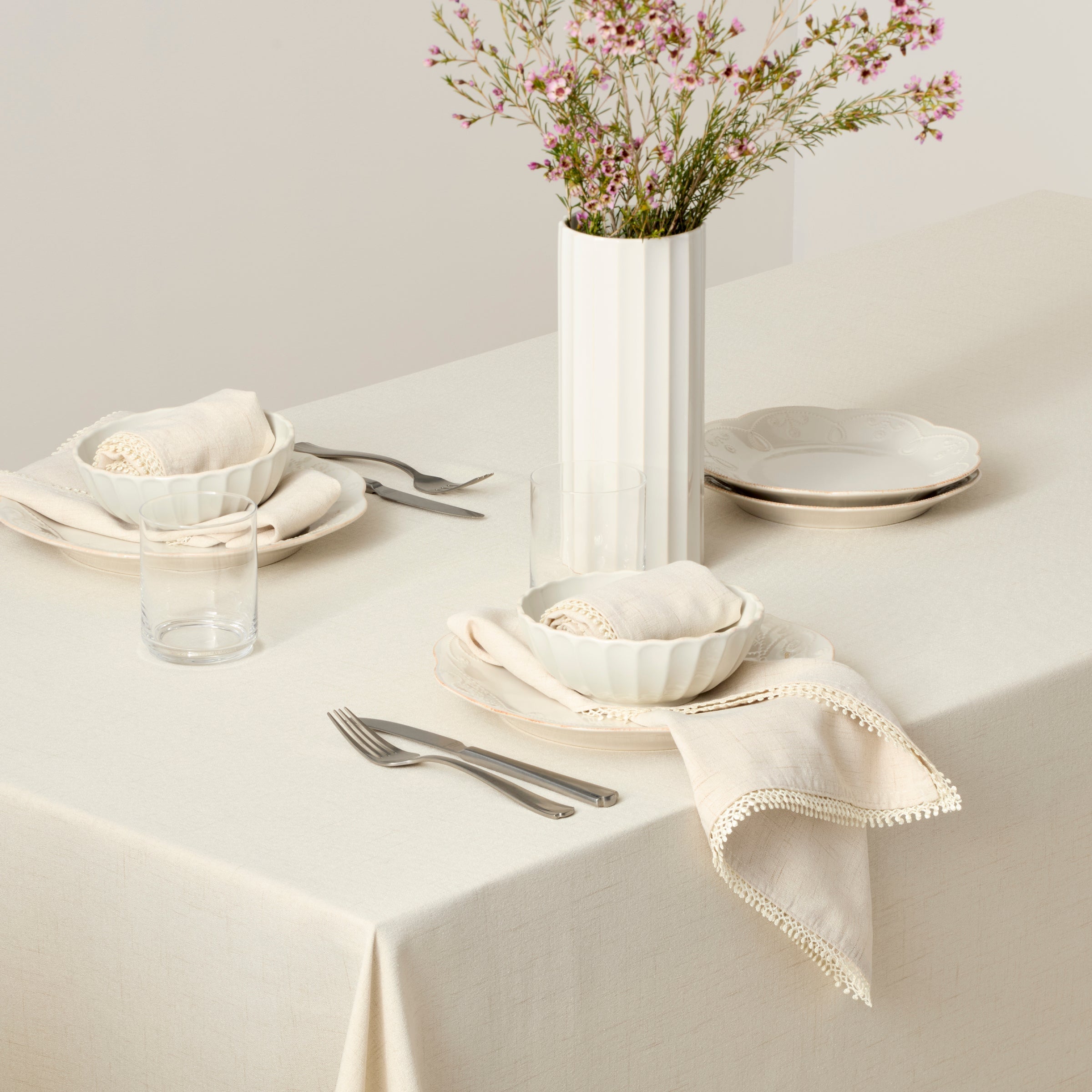 Lenox Everyday Flatware French Perle Natural 60x84 Tablecloth - Image 4