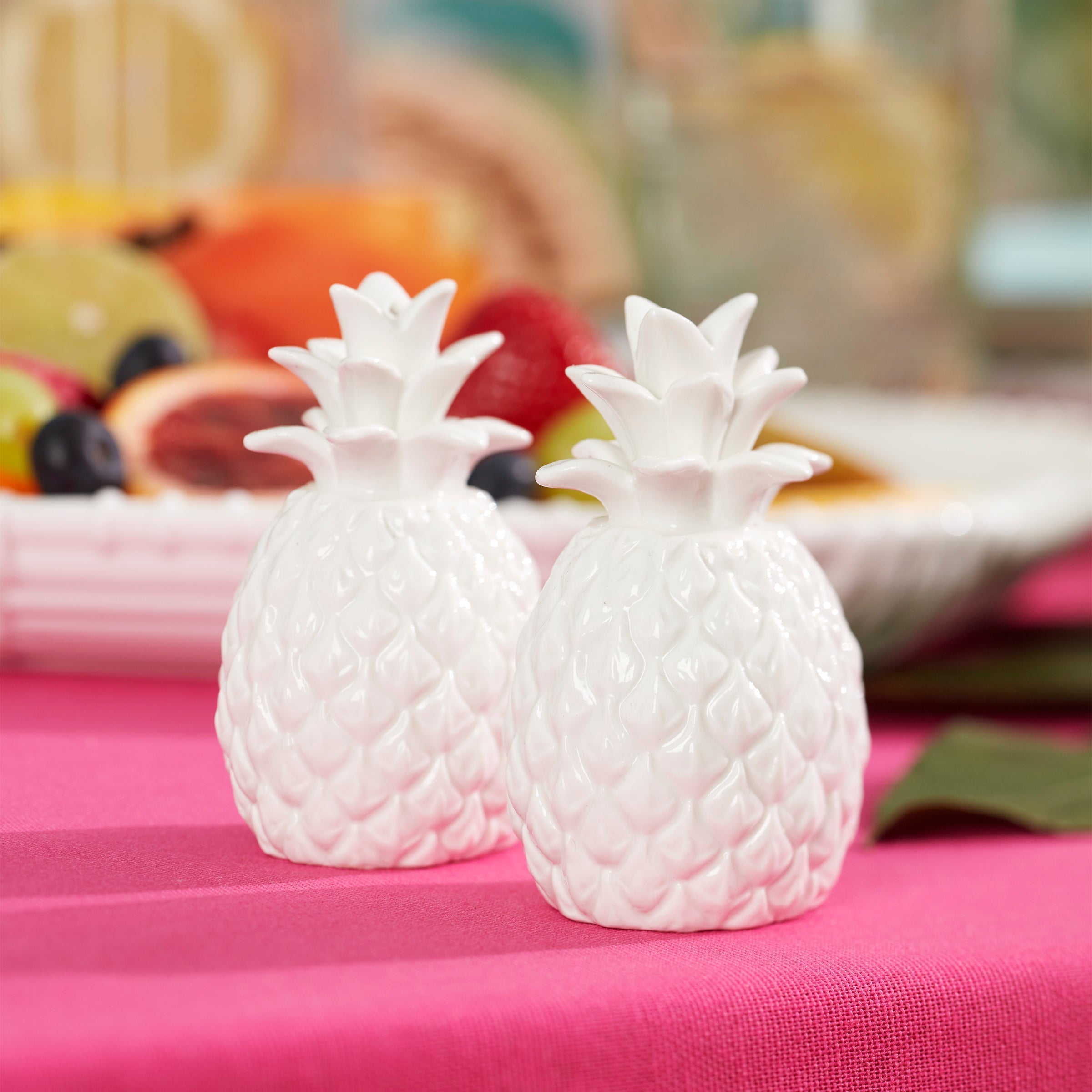 Lenox Everyday Flatware Wicker Creek Pineapple Salt & Pepper Set - Image 2