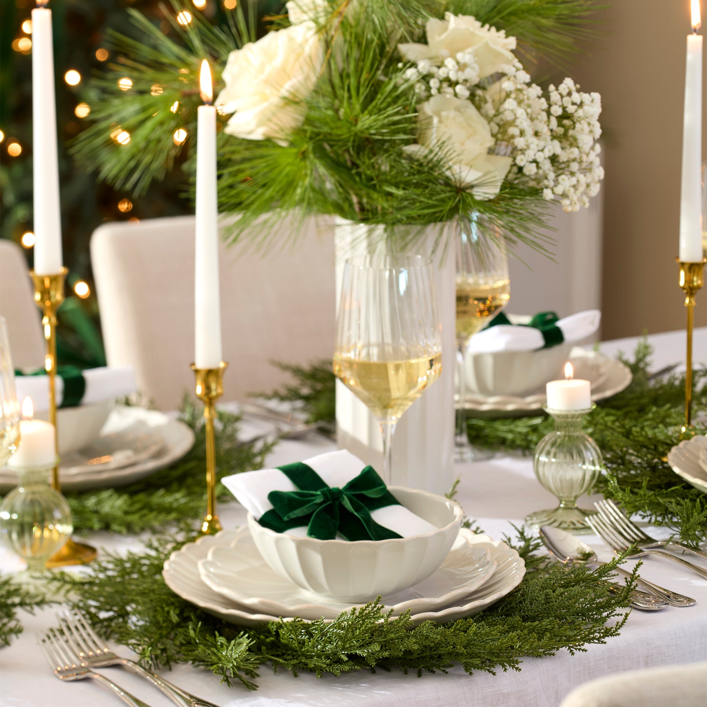 Lenox Everyday Flatware French Perle Scallop White 12-Piece Dinnerware Set - Image 8