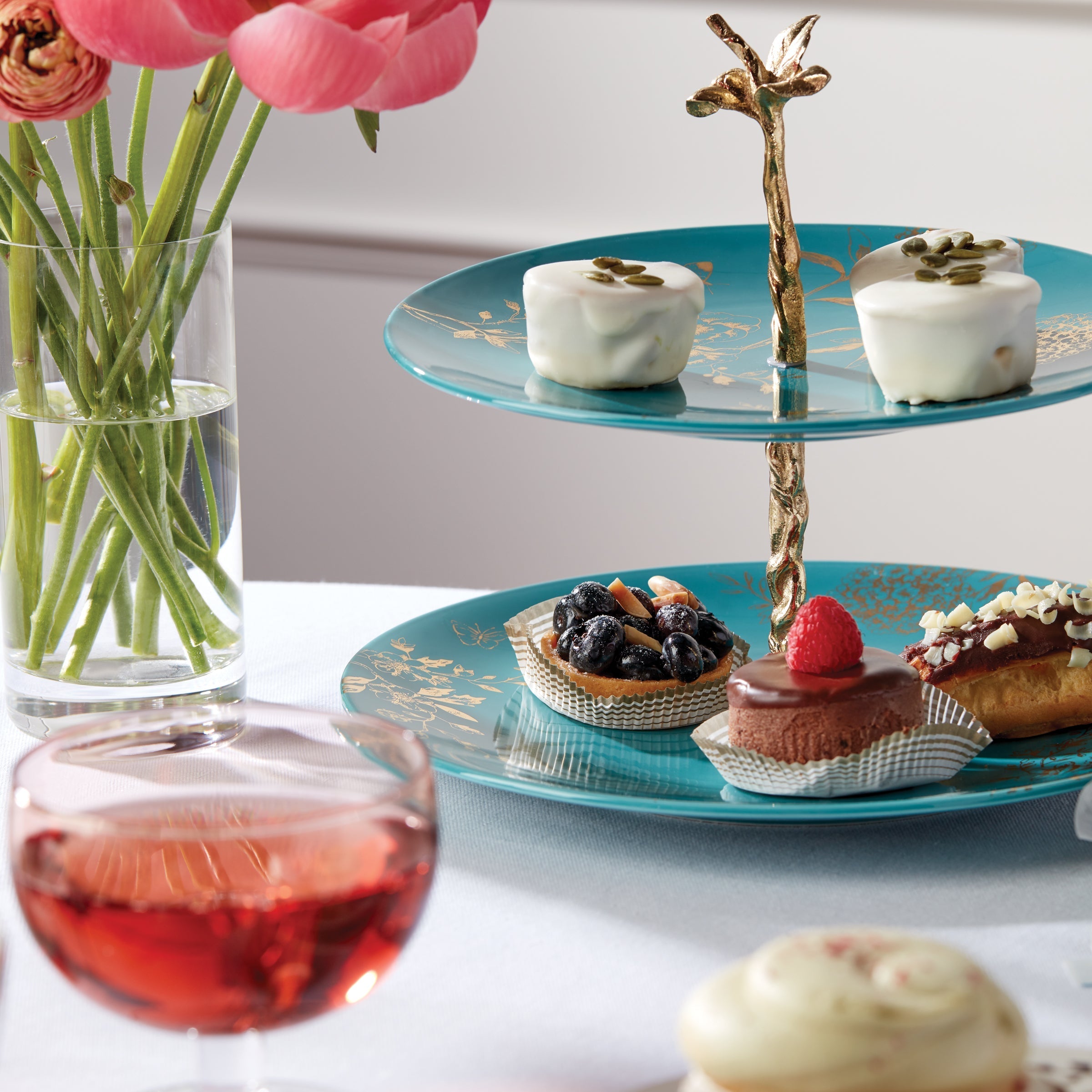 Lenox Everyday Flatware Sprig & Vine 2-Tiered Server - Image 3
