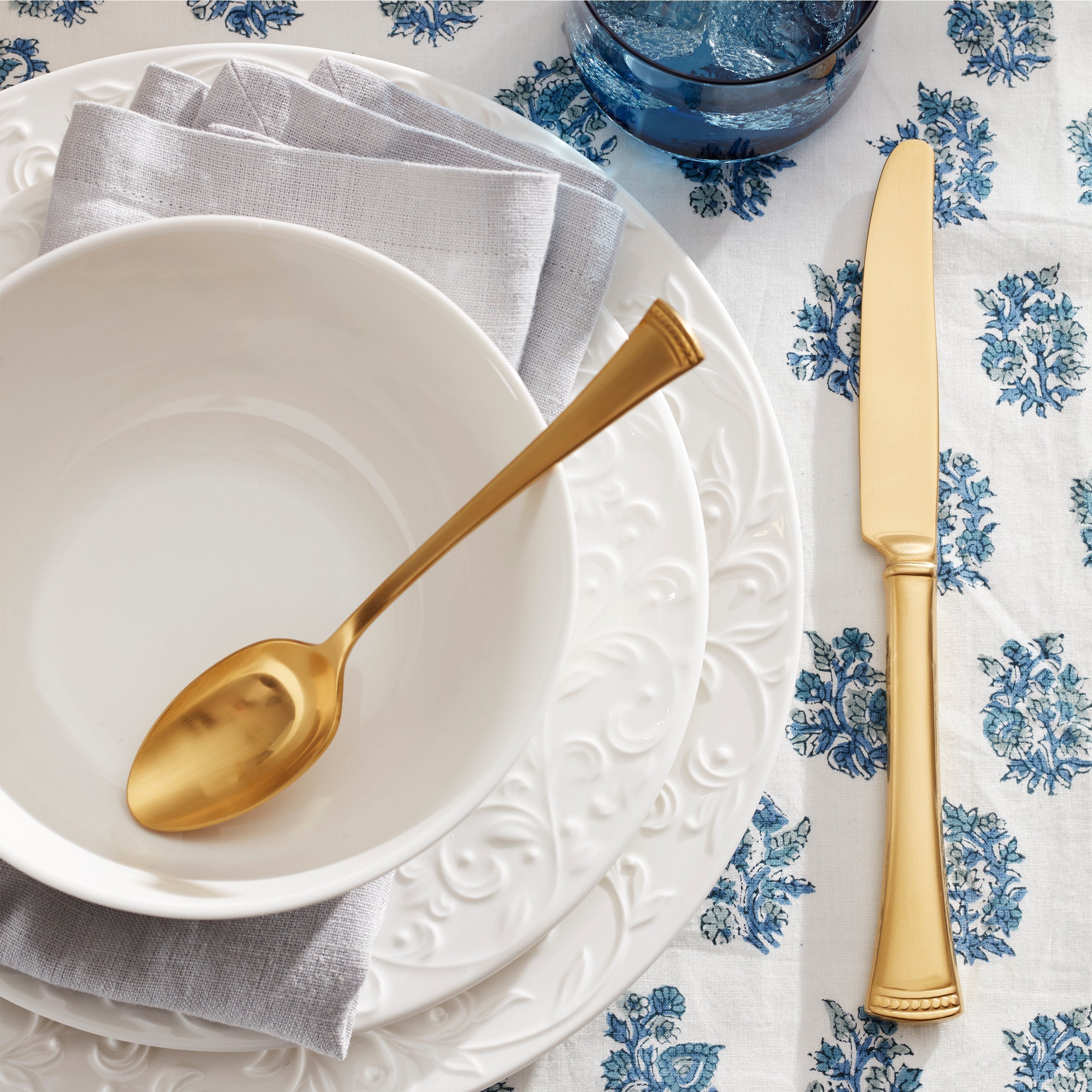 Lenox Everyday Flatware Opal Innocence Carved 4-Piece Place Setting - Image 3