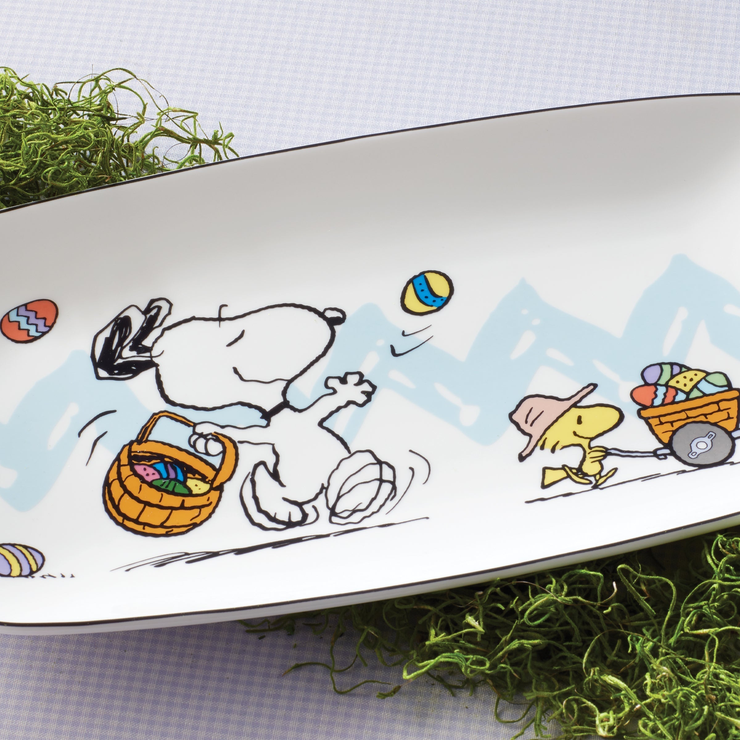 Lenox Everyday Flatware Snoopy Easter Hors d'Oeuvre Tray - Image 5