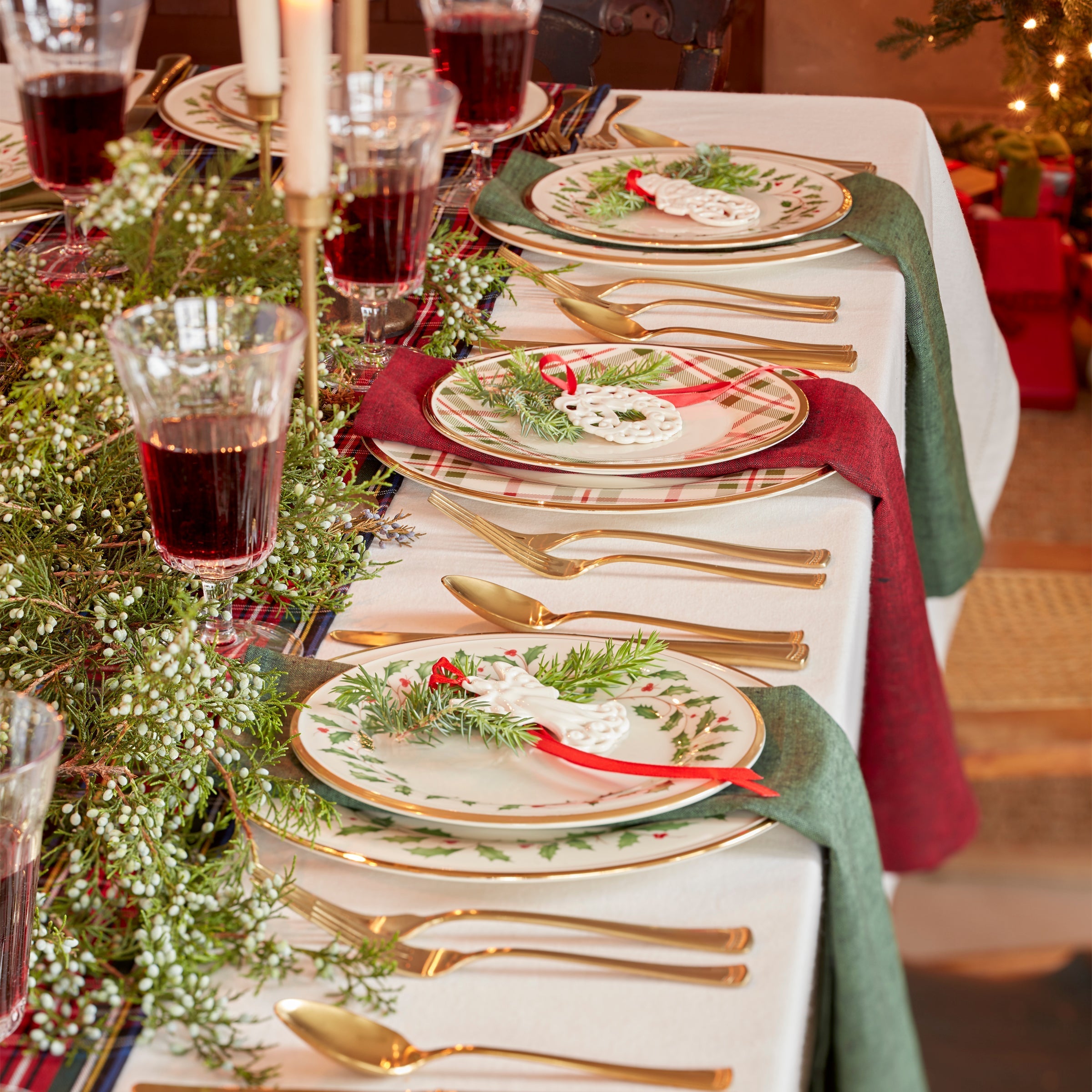 Lenox Everyday Flatware Holiday 3-Piece Place Setting - Image 4