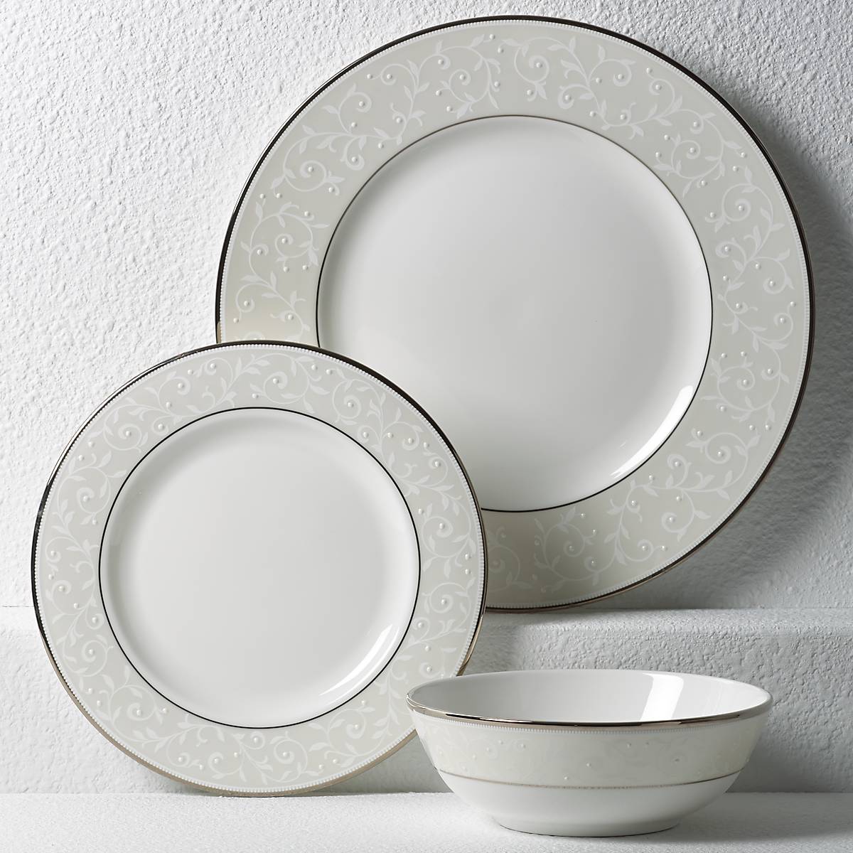 Lenox Everyday Flatware Opal Innocence 3-Piece Place Setting - Image 4