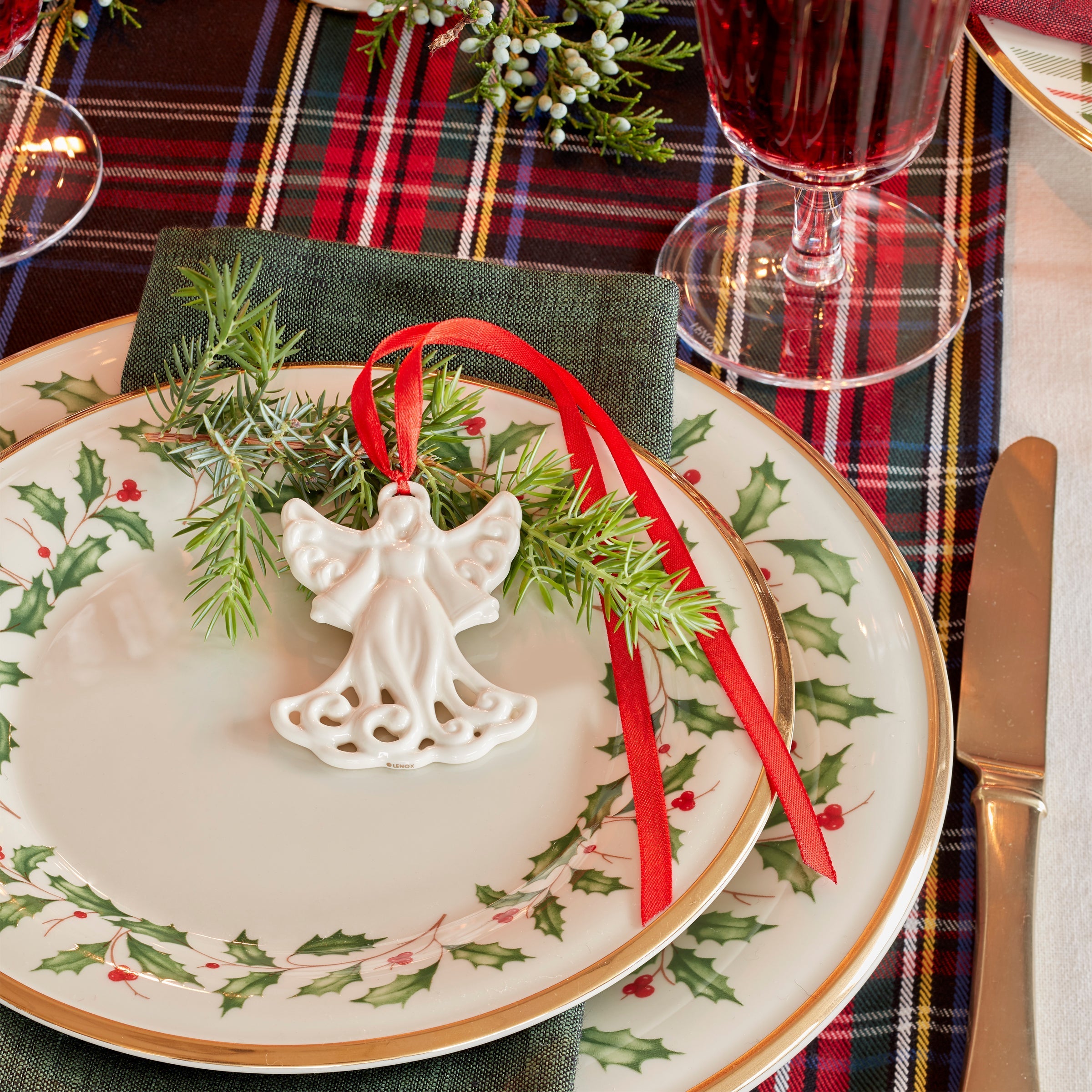Lenox Everyday Flatware Holiday 3-Piece Place Setting - Image 5
