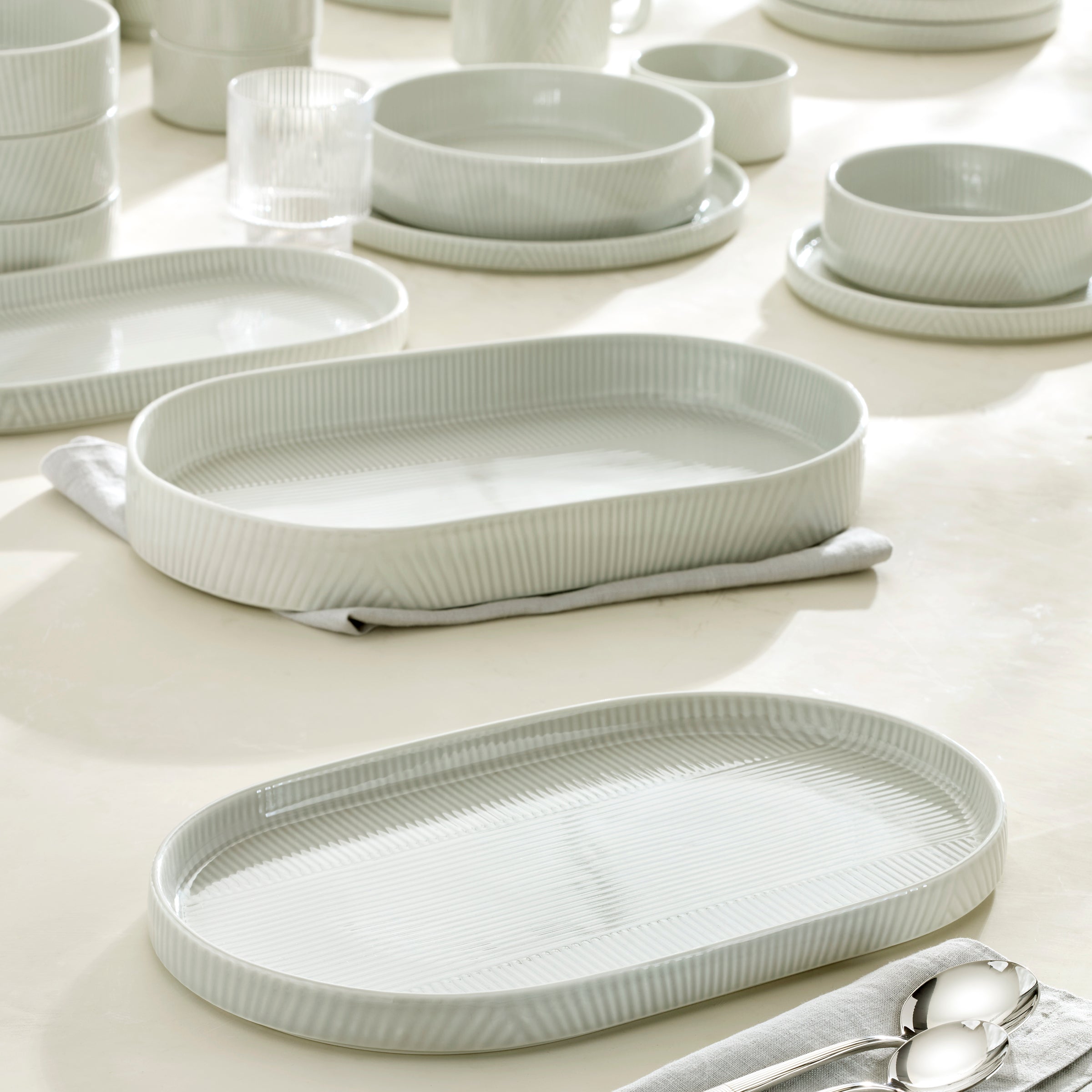 Lenox Everyday Flatware Modulus Vapor 2-Piece Serving Set - Image 3