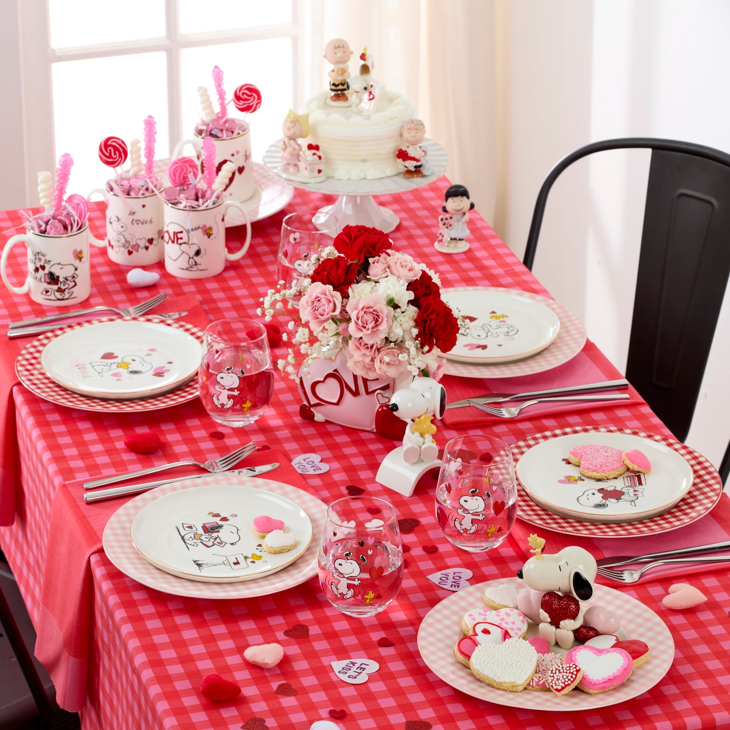 Lenox Everyday Flatware Snoopy Valentine's Day Mugs, Set of 4 - Image 6
