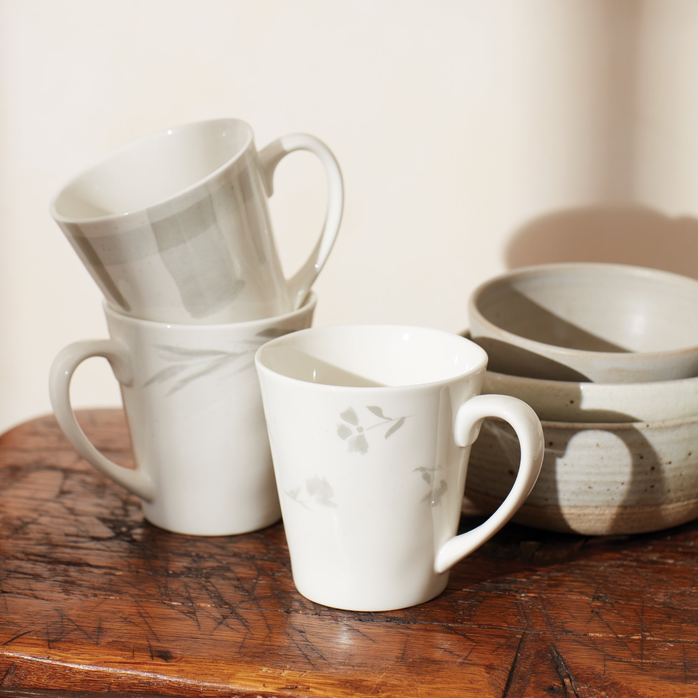 Lenox Everyday Flatware Oyster Bay Assorted Mugs, Set of 4 - Image 2