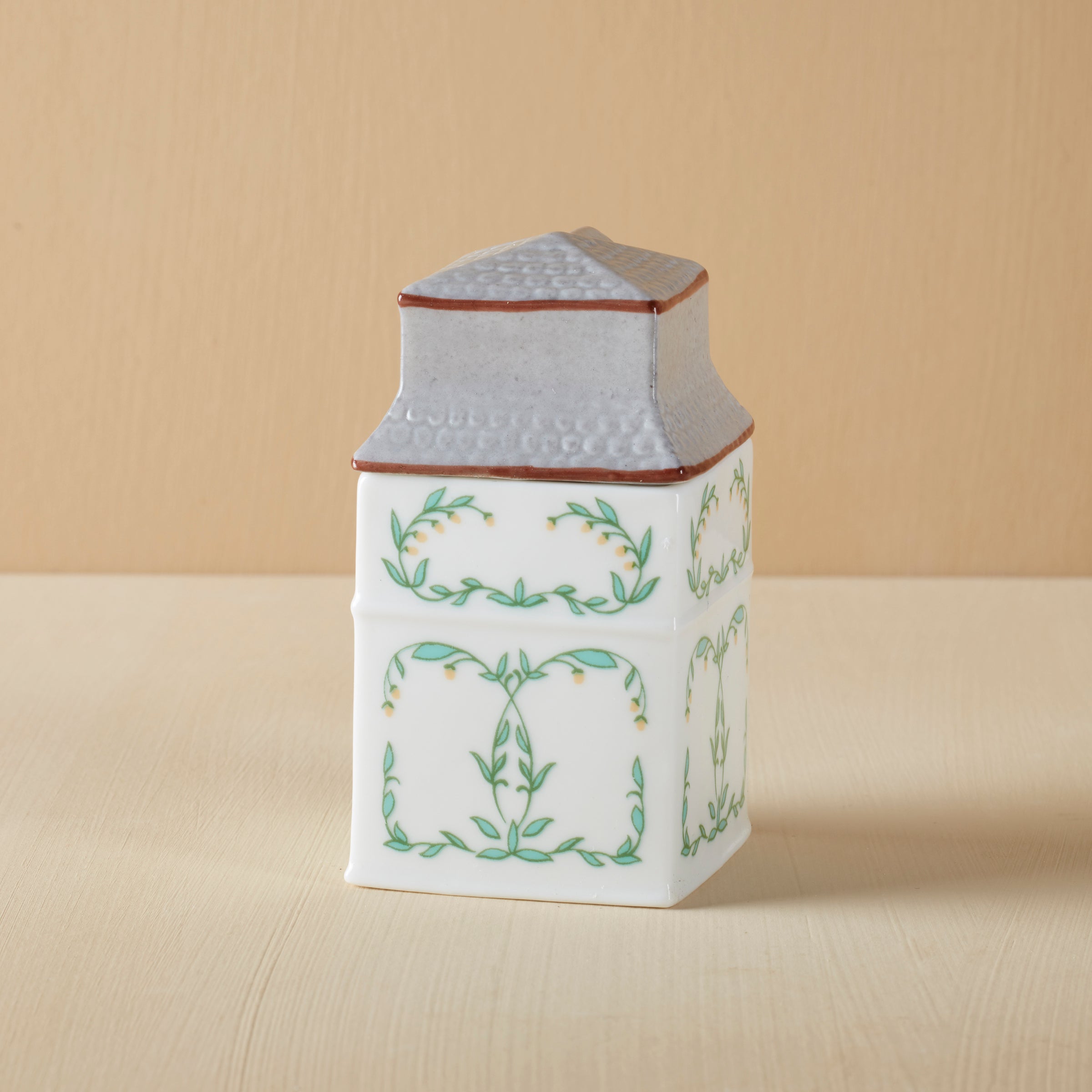 Lenox Everyday Flatware Lenox Spice Village Nutmeg Spice Jar - Image 2