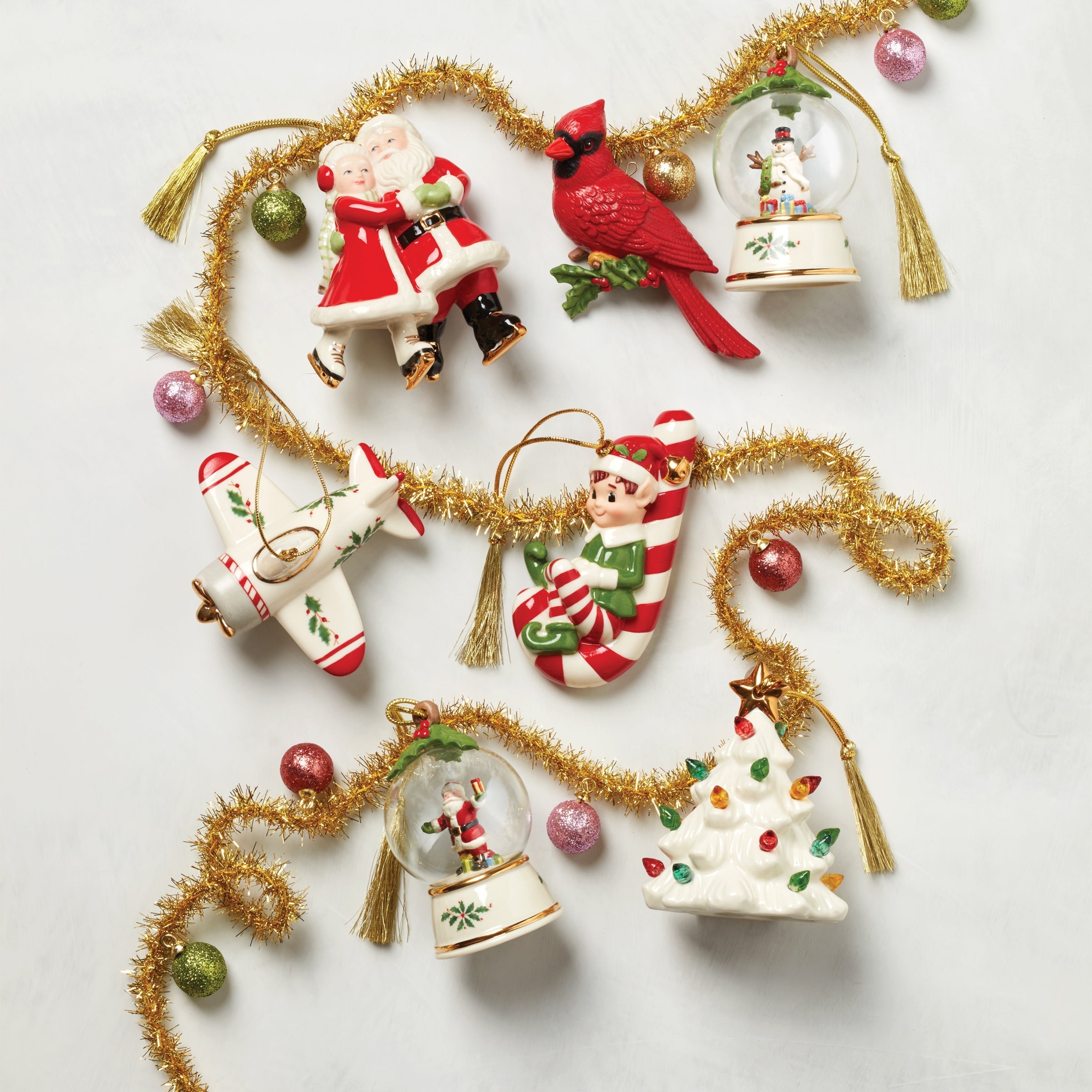 Lenox Everyday Flatware Cardinal Ornament - Image 3