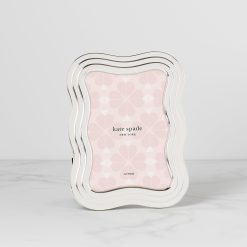 Lenox Everyday Flatware South Street Silver 5x7 Wavy Photo Frame