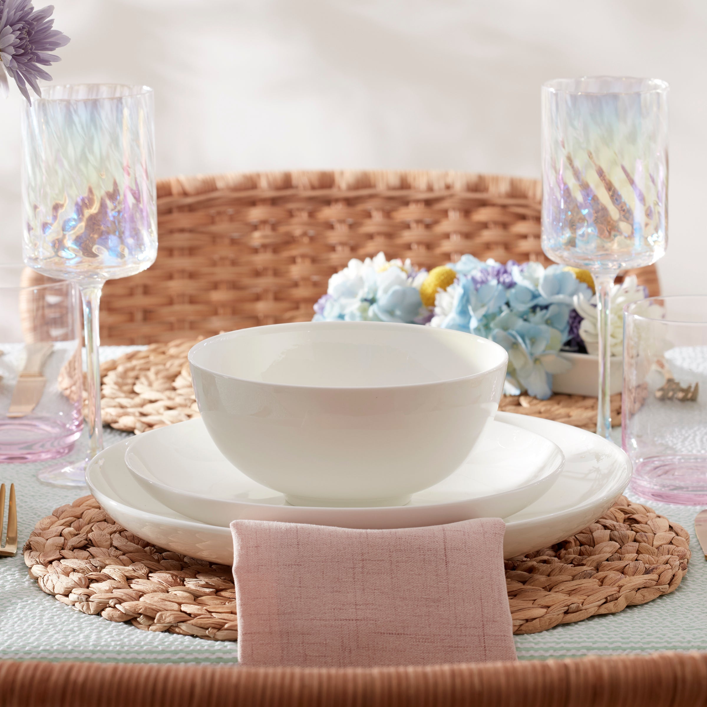 Lenox Everyday Flatware Studio 1414 Coupe 18-Piece Dinnerware Set - Image 4