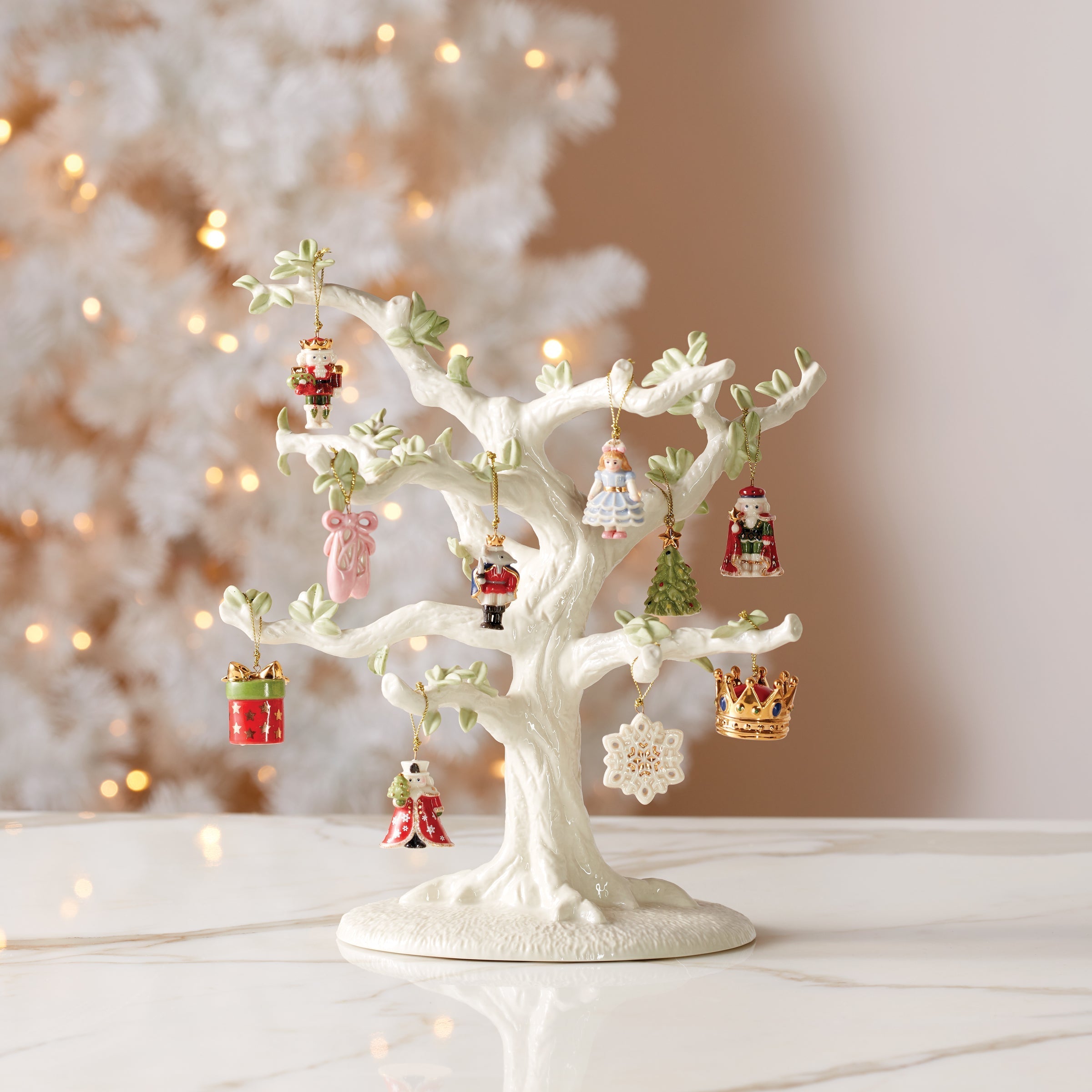 Lenox Everyday Flatware The Nutcracker 10-Piece Mini Ornament Set - Image 3