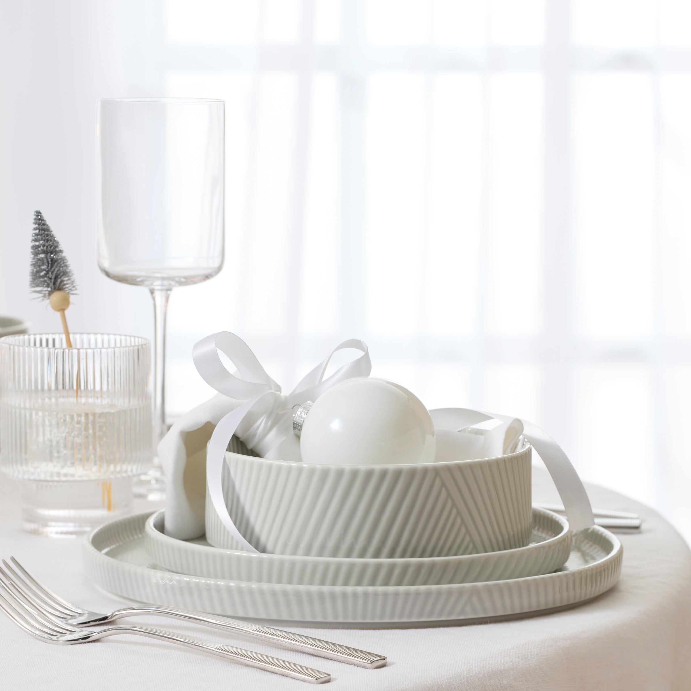 Lenox Everyday Flatware Tuscany Classics Straight White Wine Glasses, Set of 6 - Image 4