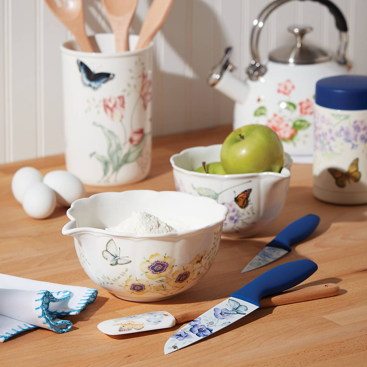 Lenox Everyday Flatware Butterfly Meadow 4-Piece Knife Set - Image 3