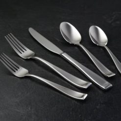 Alternative view of Lenox Everyday Flatware Moda Dinner Knives, Set of 4